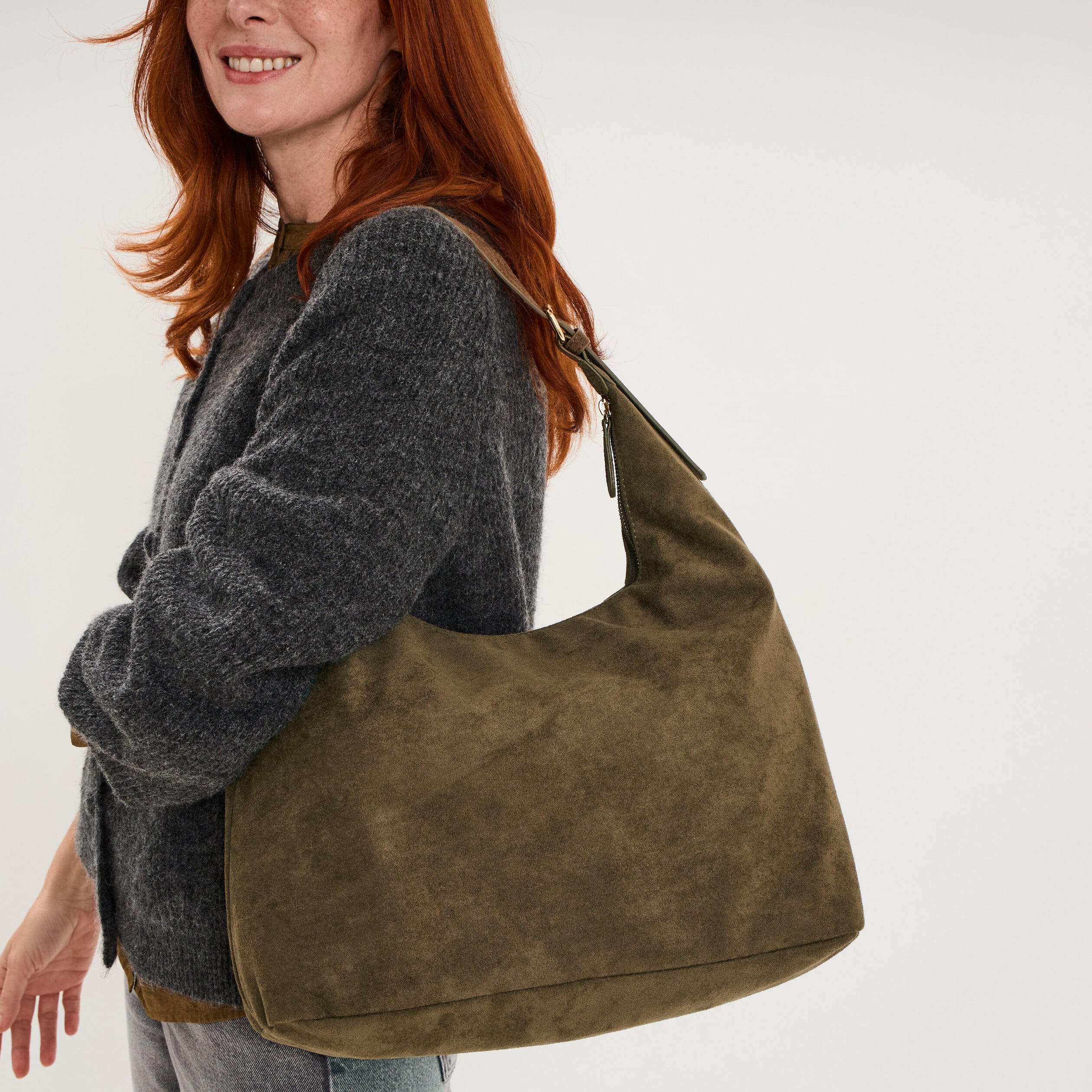 Sac effet su&eacute;dine zipp&eacute; grand format vert kaki femme