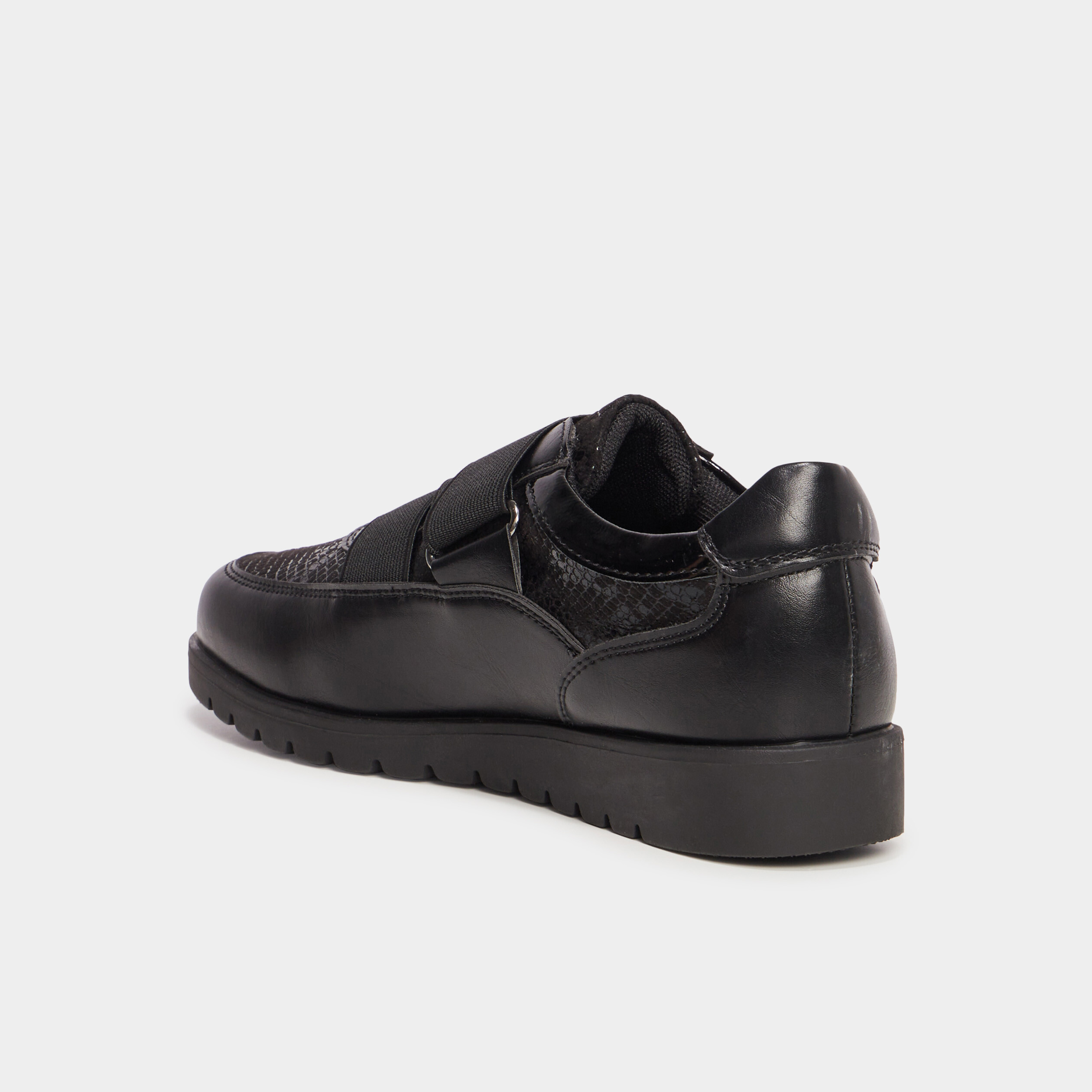 tennis basses pied large confortissimo noir femme Tennis basses pied large Confortissimo noir femme