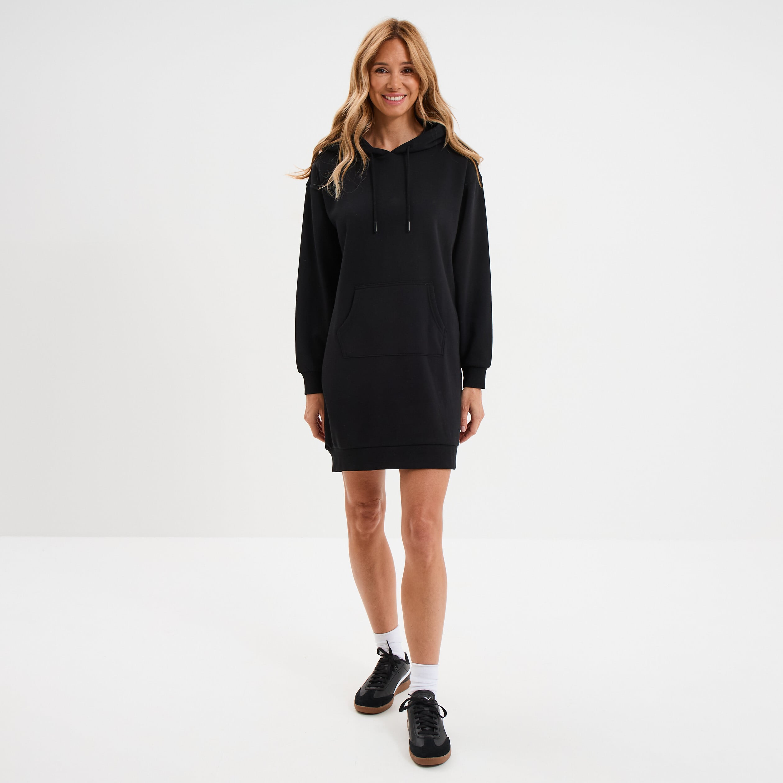 Robe sweat &agrave; capuche noir femme