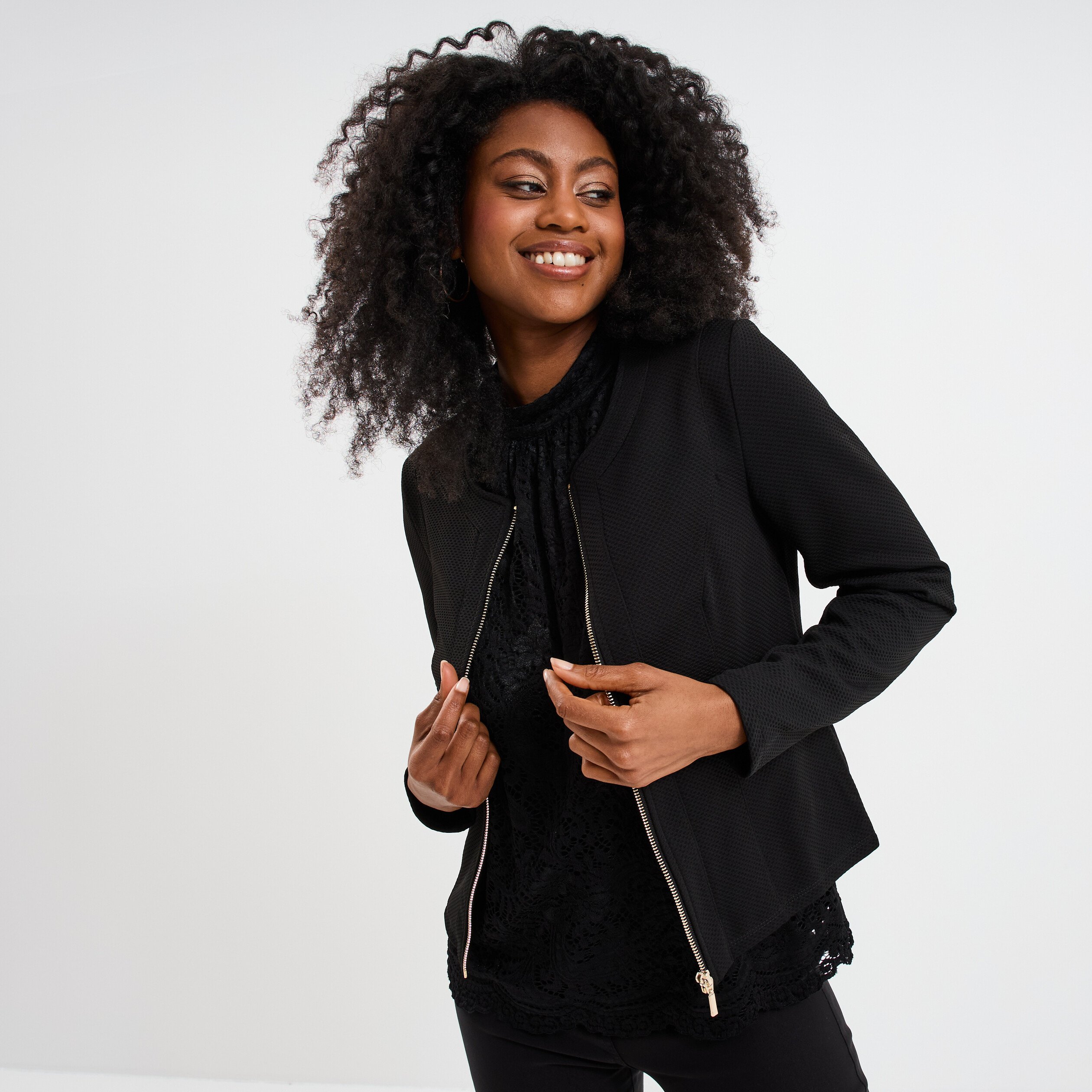 veste cintree zippee noir femme Veste cintrée zippée noir femme