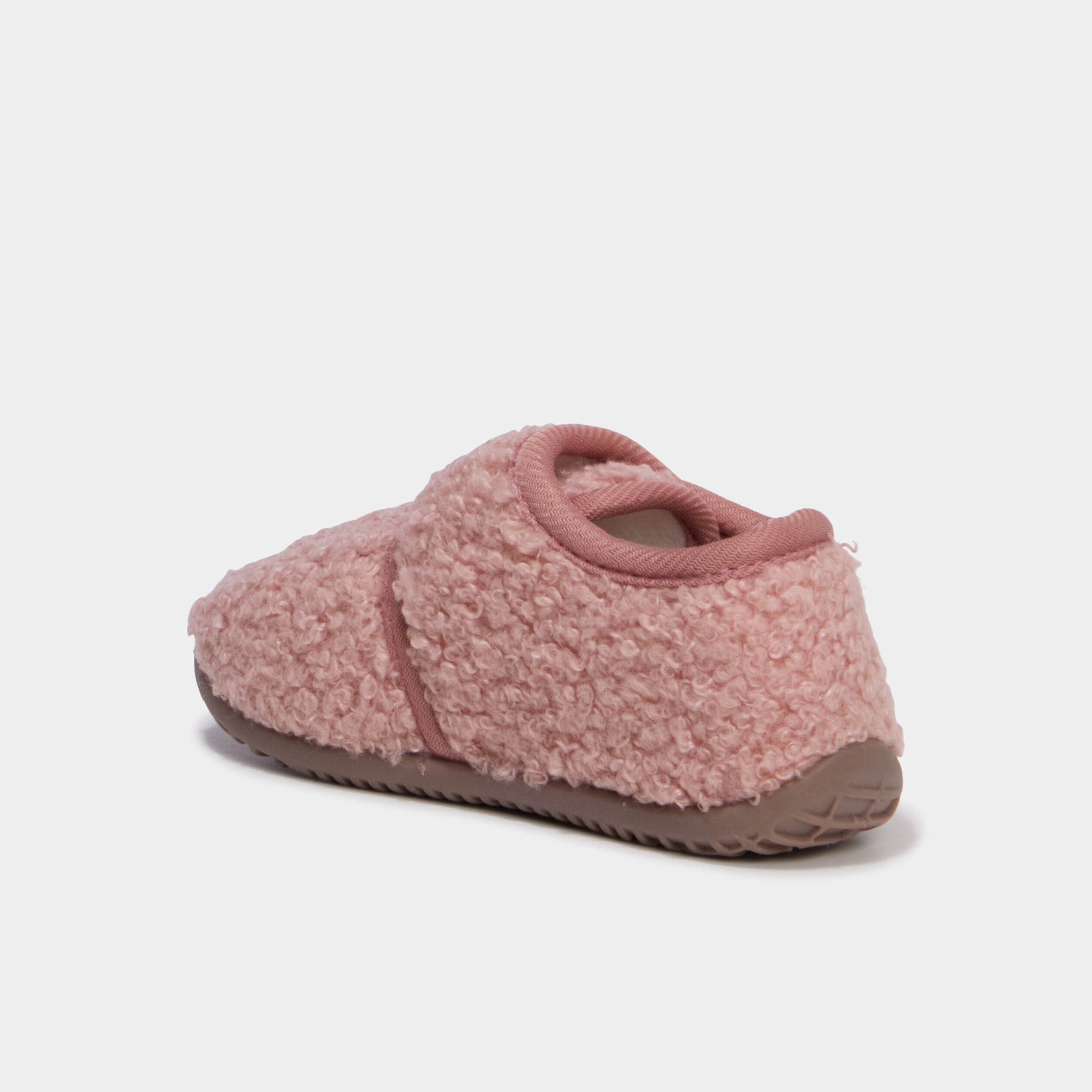 Chaussons effet bouclette rose b&eacute;b&eacute; fille