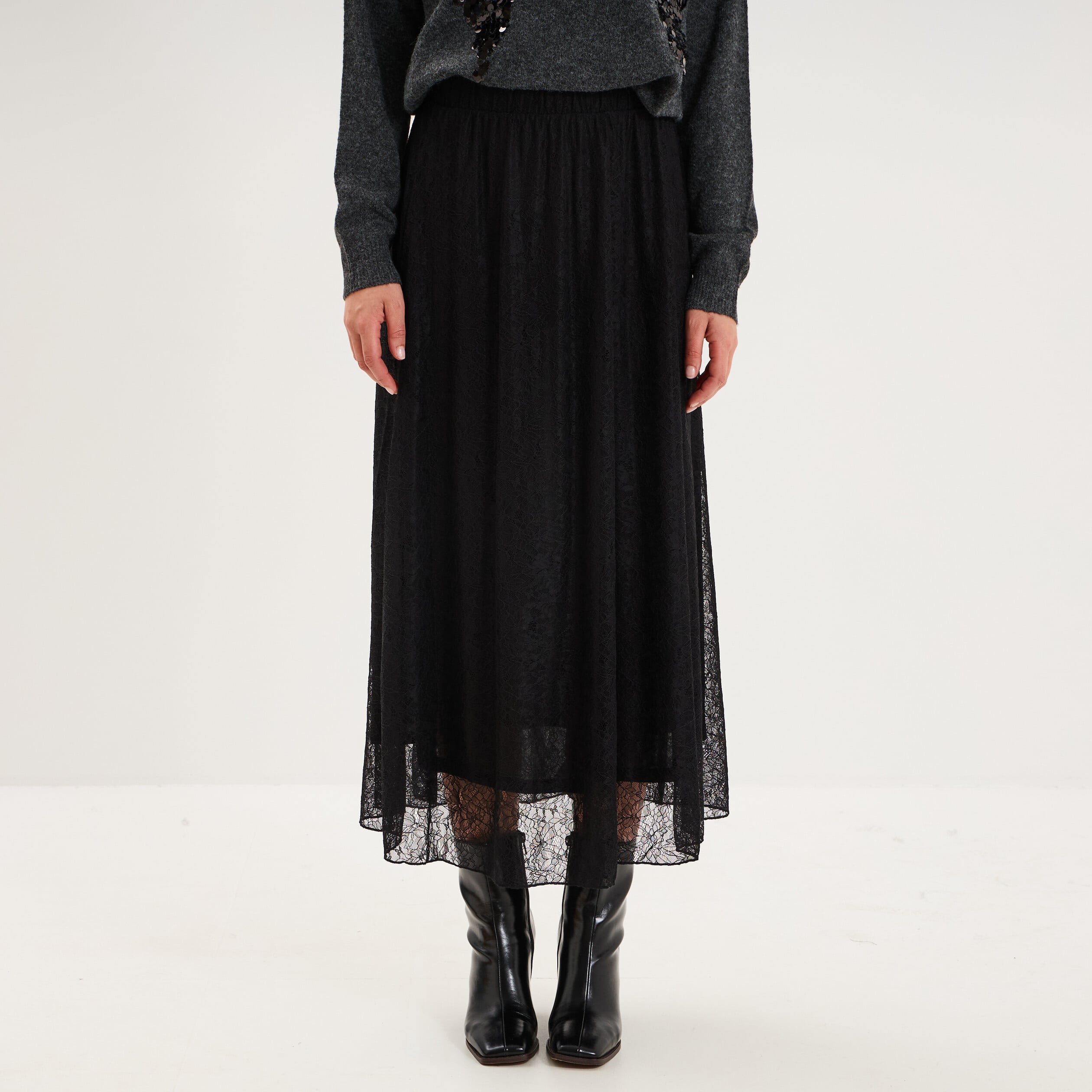 Jupe longue dentelle &eacute;vas&eacute;e noir femme