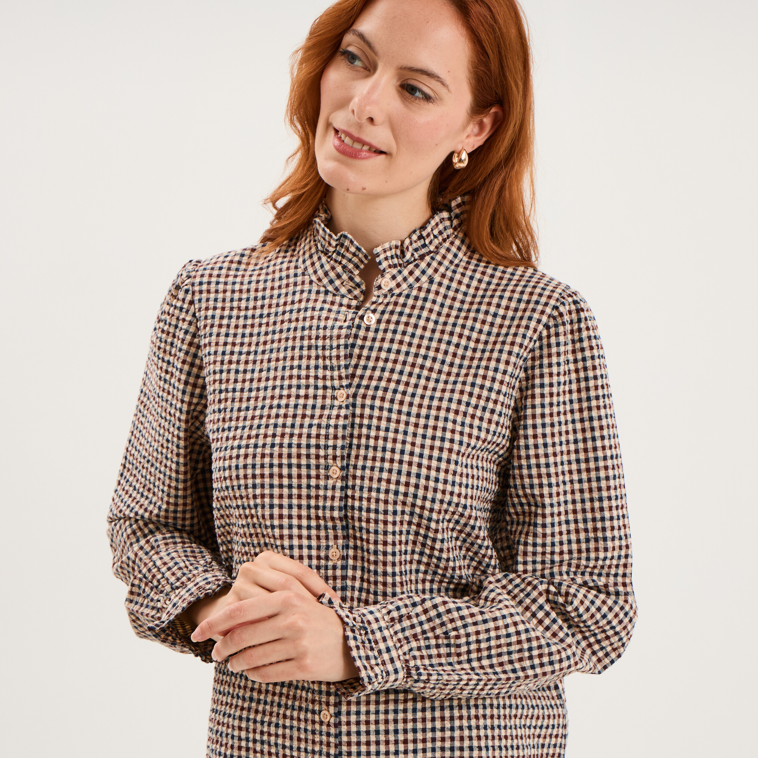 Chemise &agrave; volants manches longues bordeaux femme