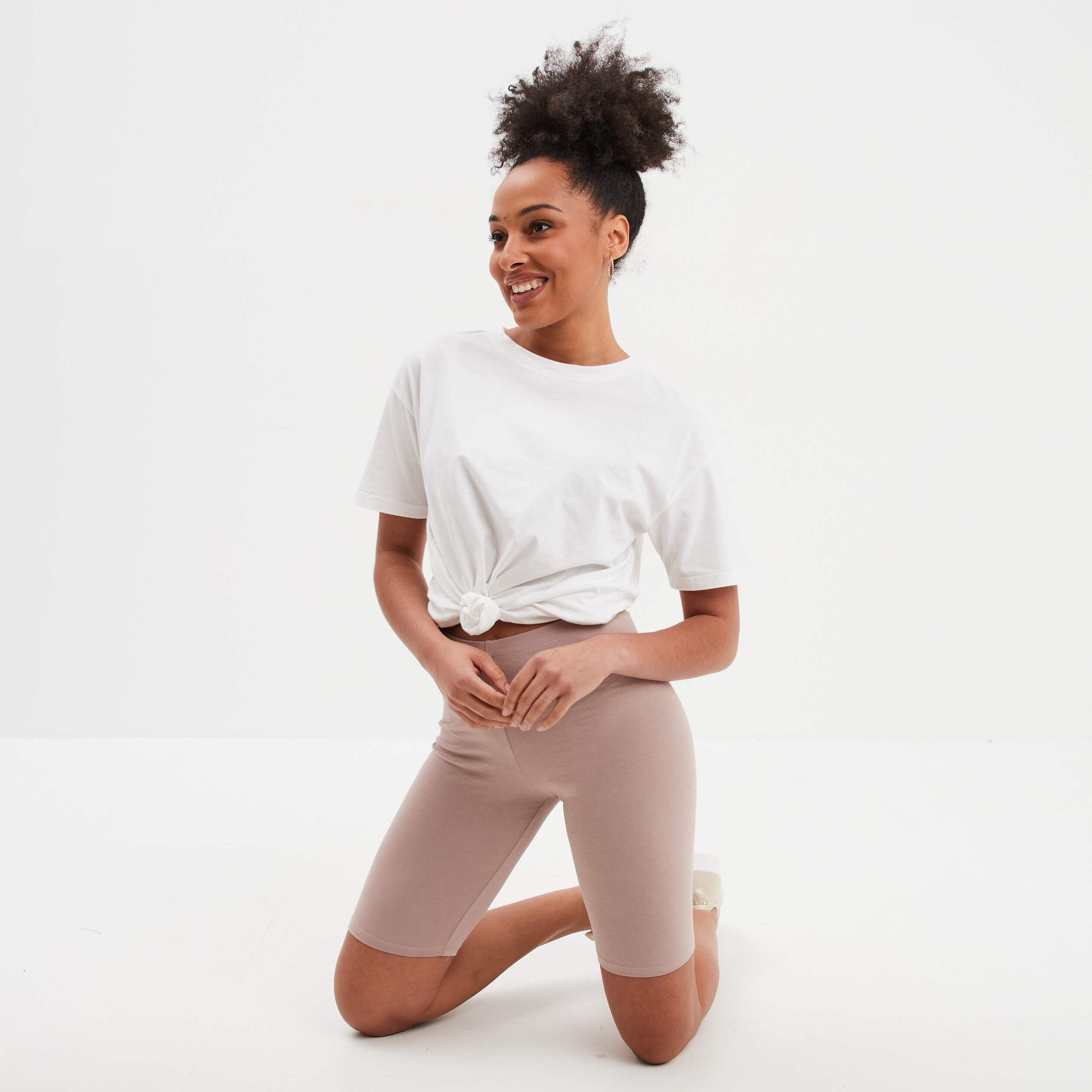 Short cycliste coton stretch marron clair femme