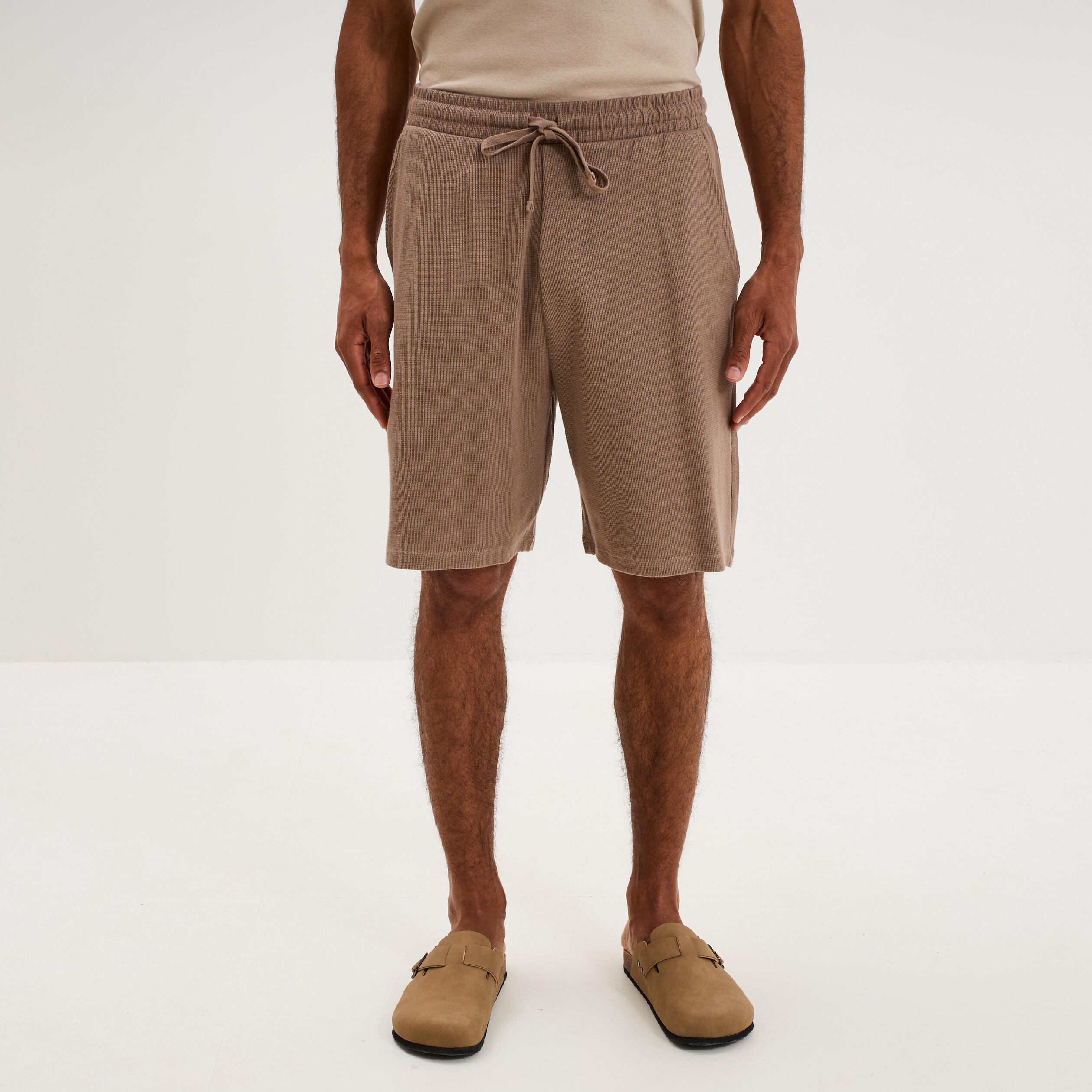 Bermuda textur&eacute; coupe droite coton marron homme