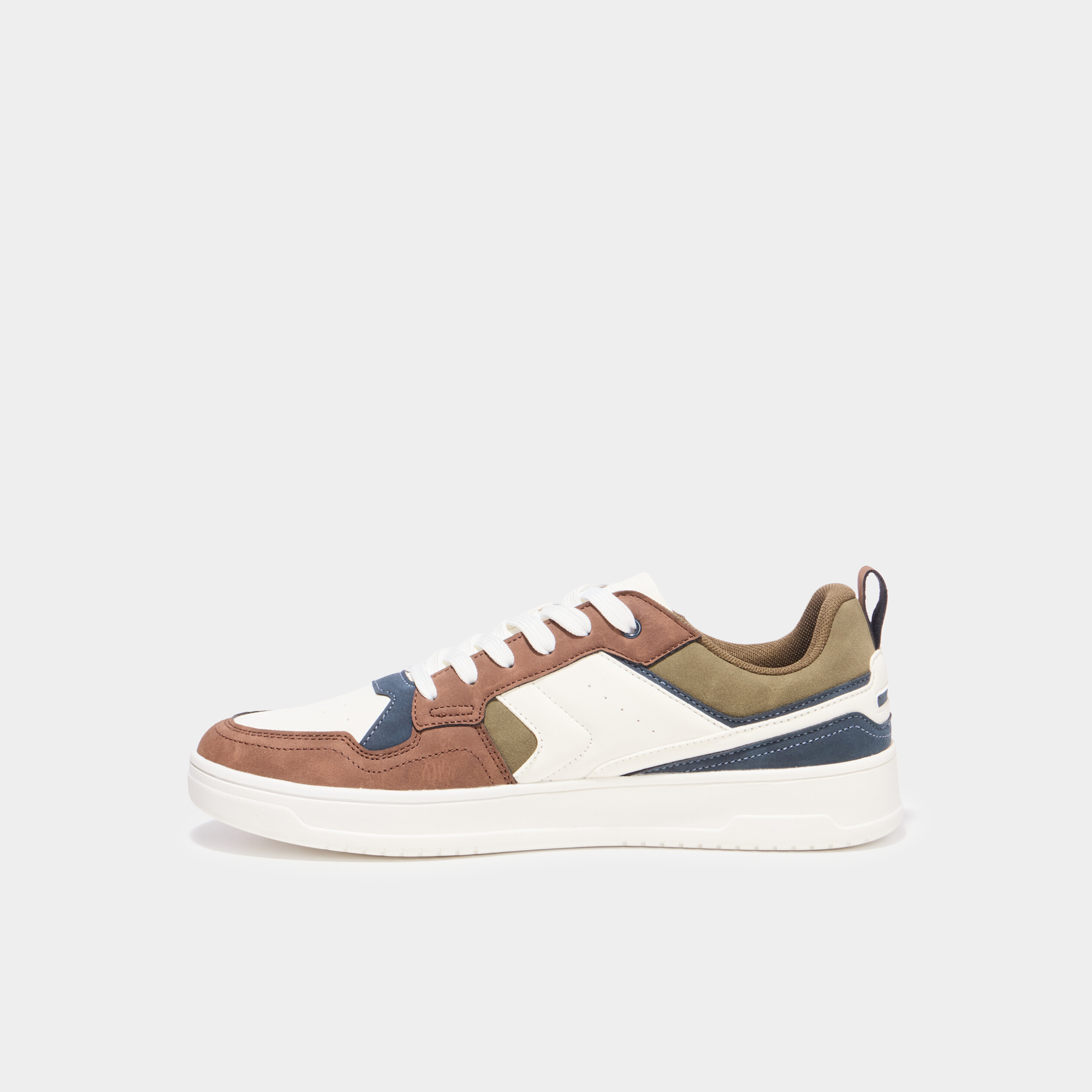 Tennis basses &agrave; lacets sable homme