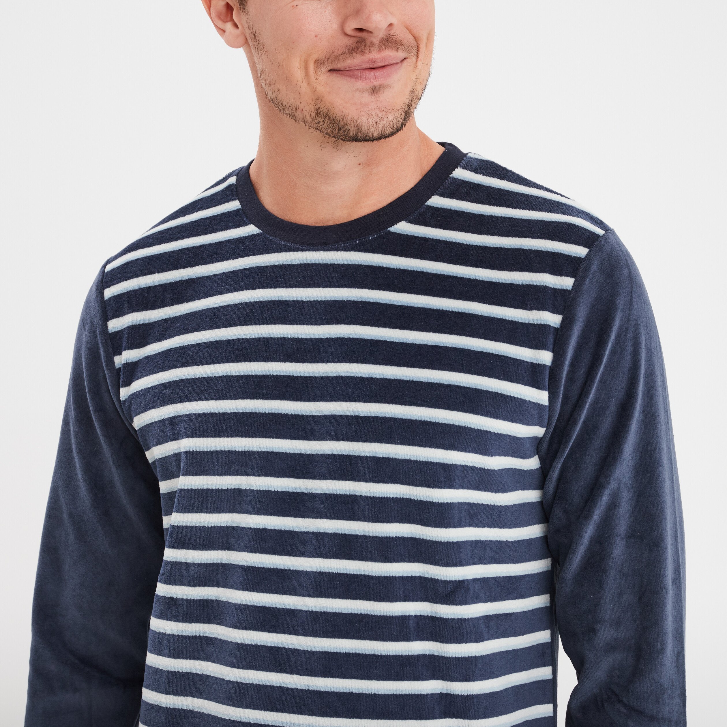 ensemble pyjama velours 2 pieces bleu homme Ensemble pyjama velours 2 pièces bleu homme