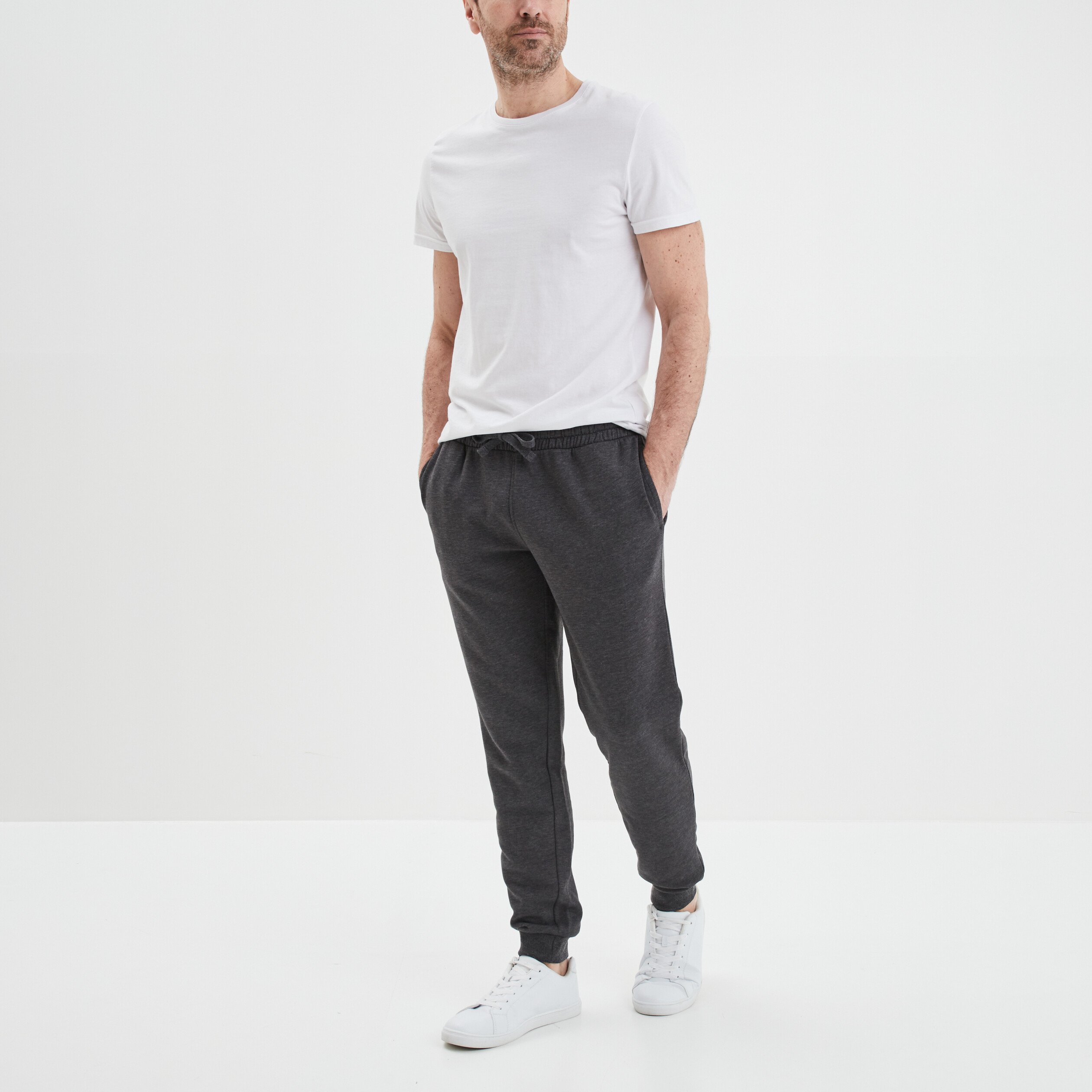pantalon jogging droit molleton gris fonce homme Pantalon jogging droit molleton gris foncé homme