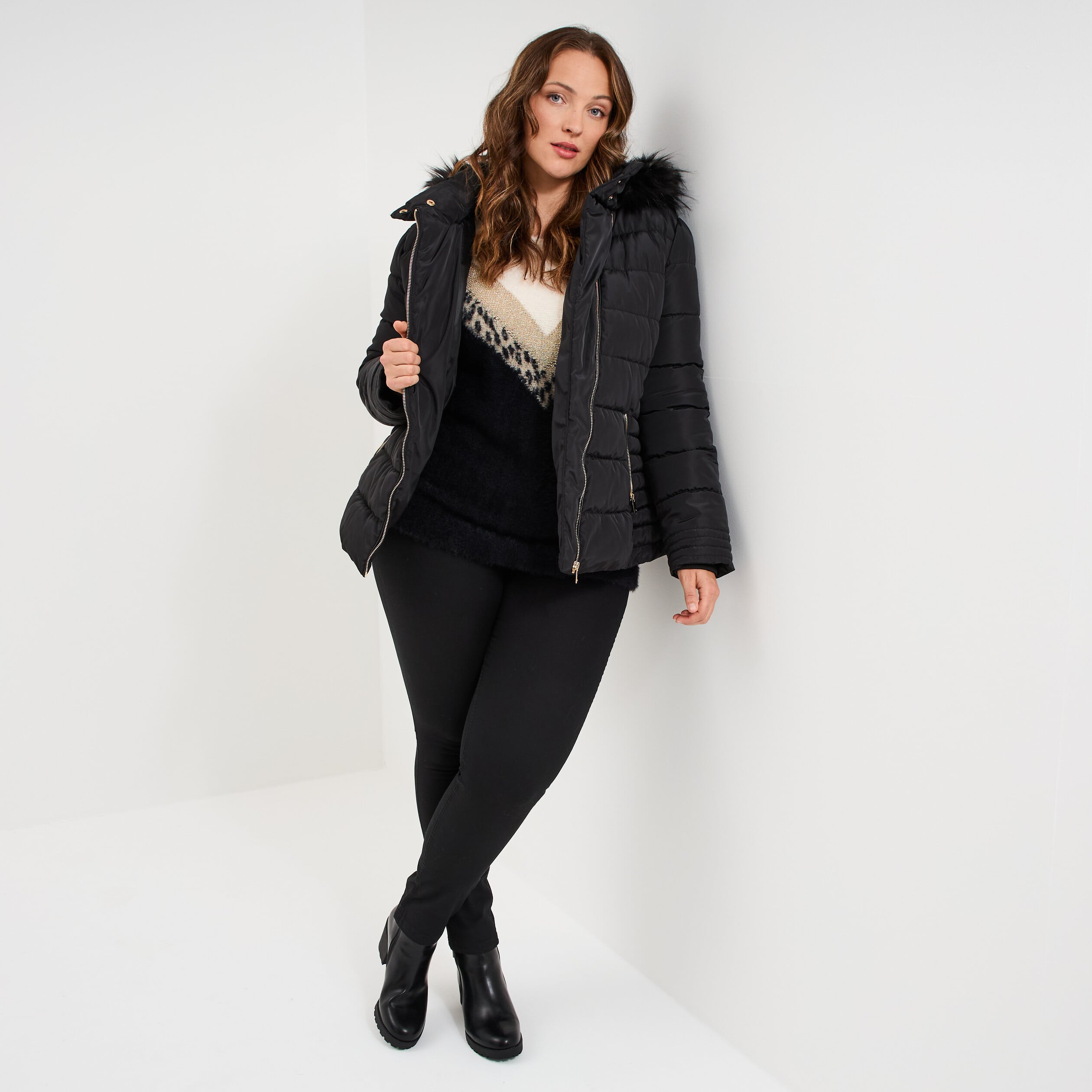 Doudoune d&eacute;perlante &agrave; capuche noir femme grande taille