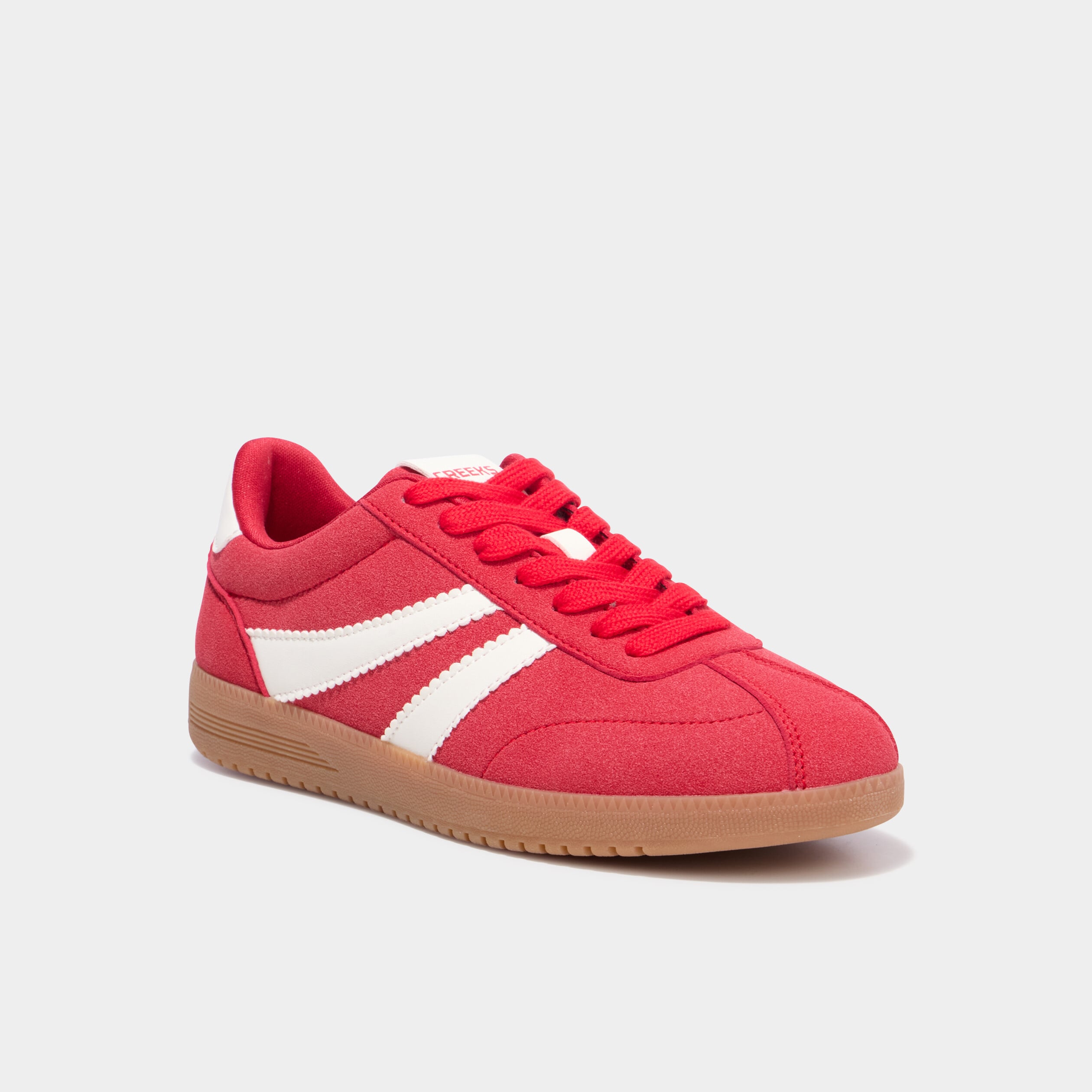 Tennis basses &agrave; lacets rouge femme