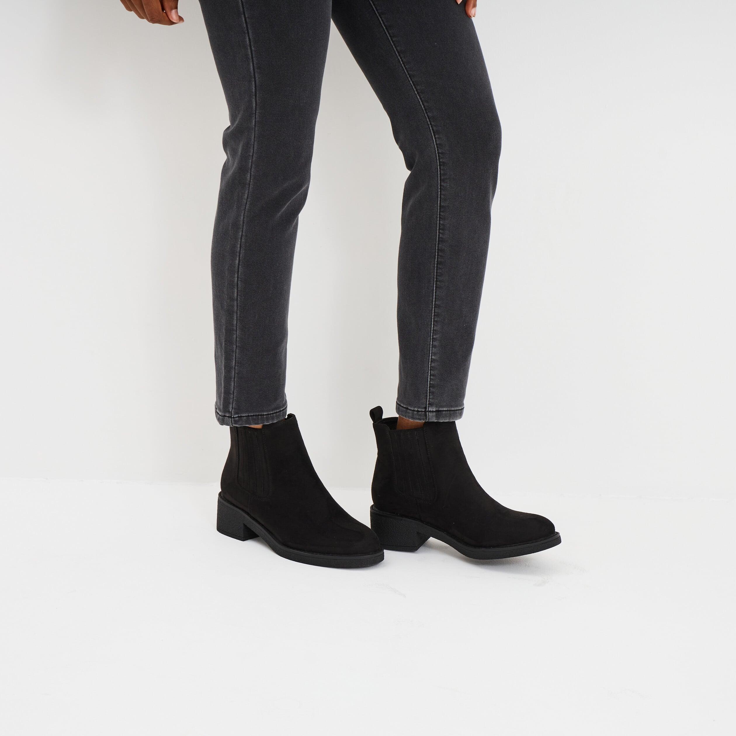 Boots chelsea talons 4 cm noir femme