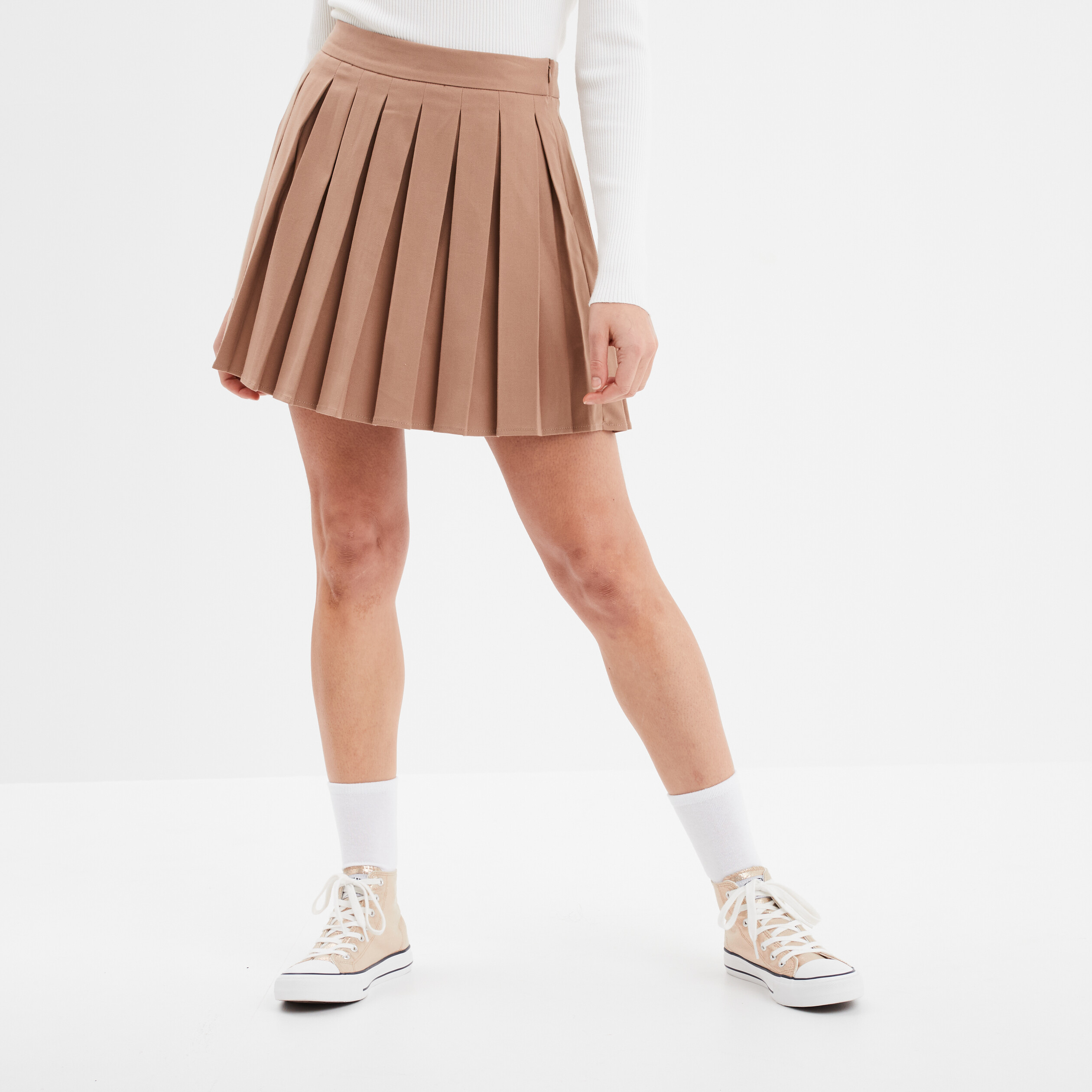 Jupe plissée courte sale