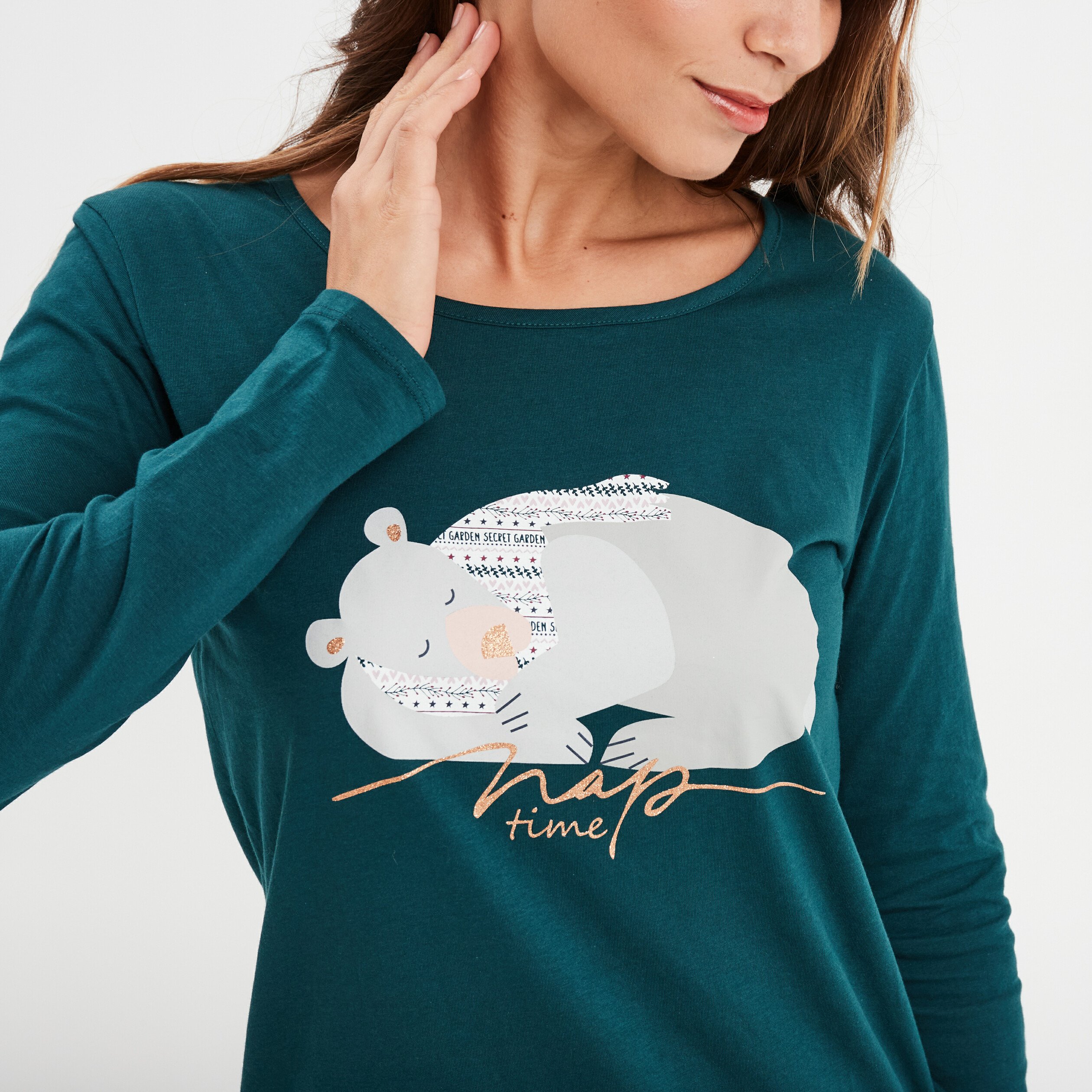 chemise de nuit manches longues coton vert fonce femme Chemise de nuit manches longues coton vert foncé femme
