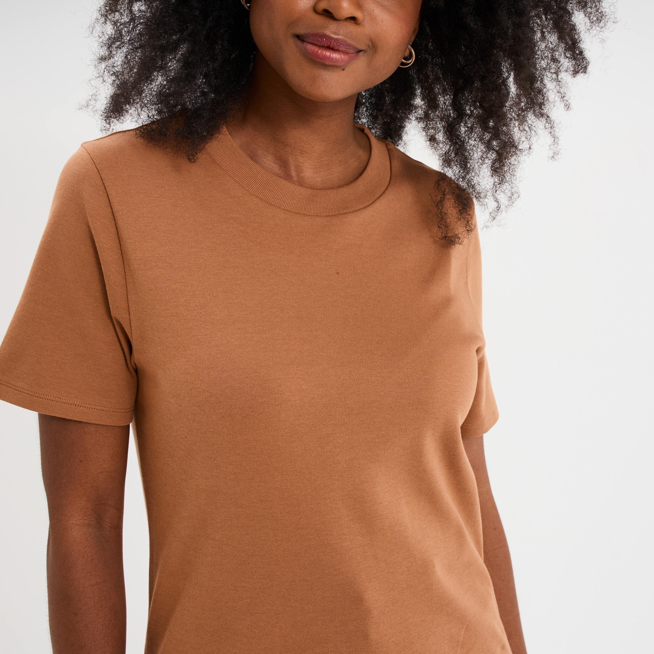 T-shirt col rond manches courtes coton marron clair femme
