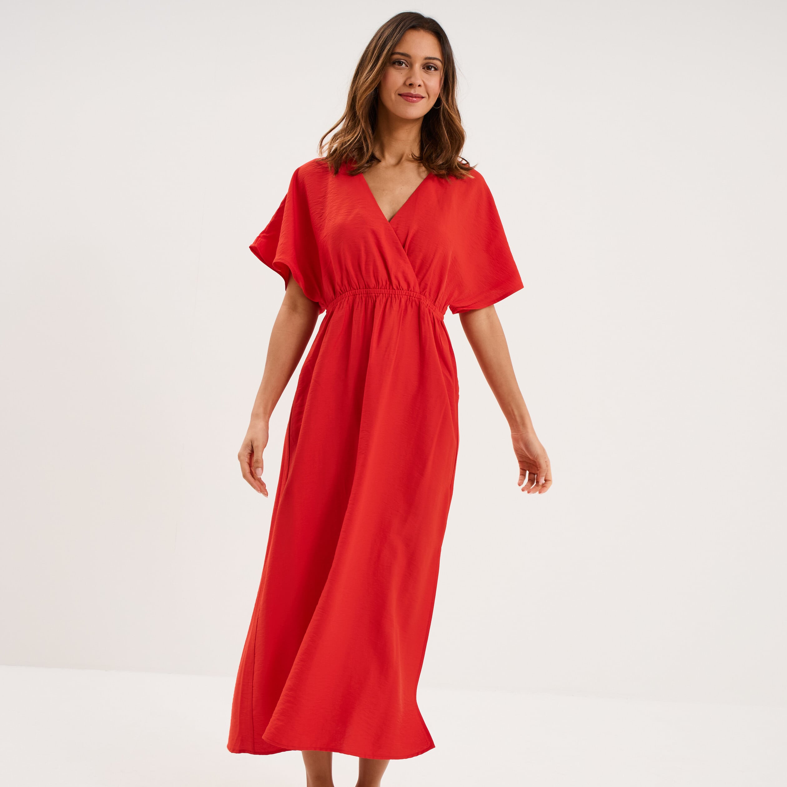 Robe longue &eacute;vas&eacute;e col cache-coeur rouge femme