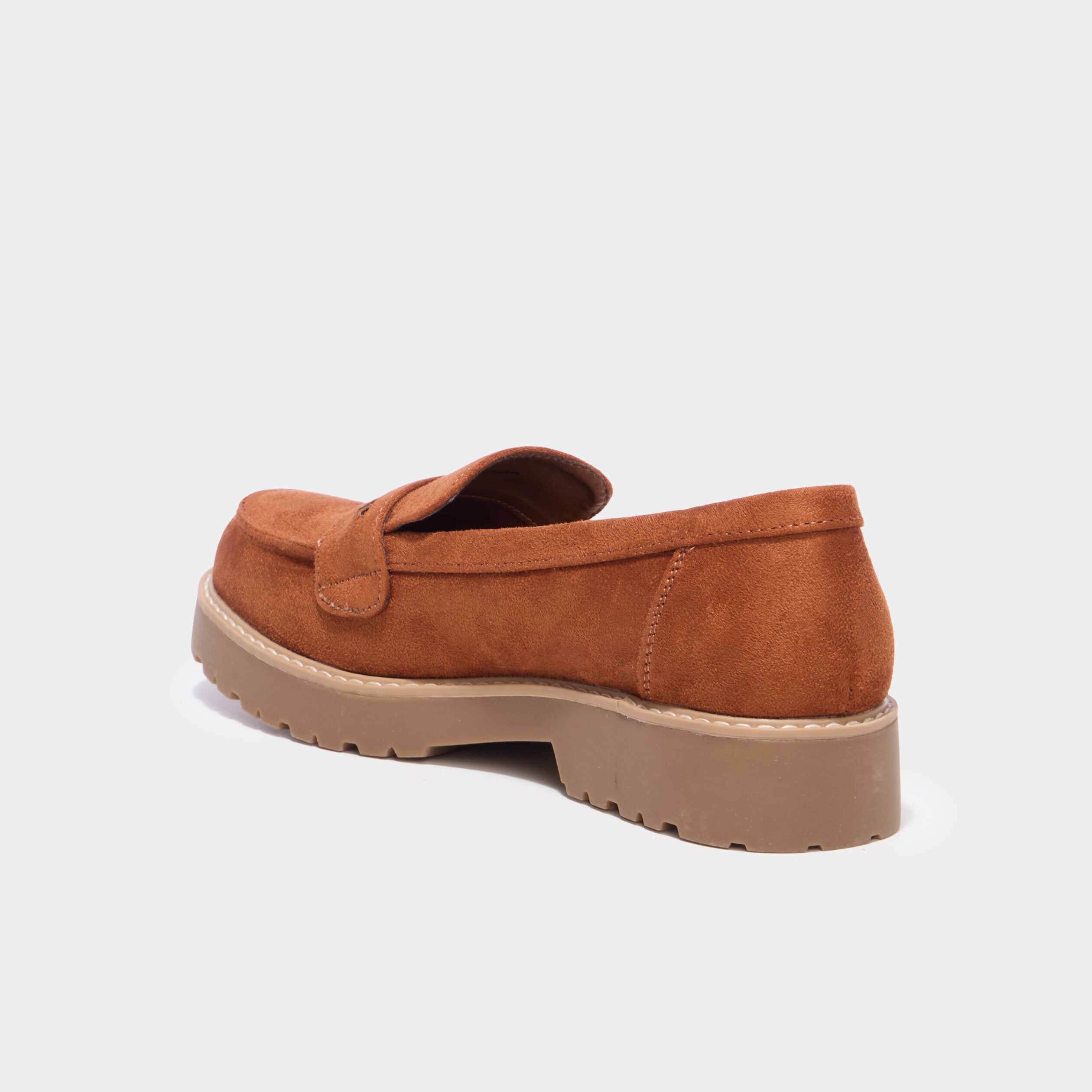 Mocassins su&eacute;dine semelles crant&eacute;es marron femme