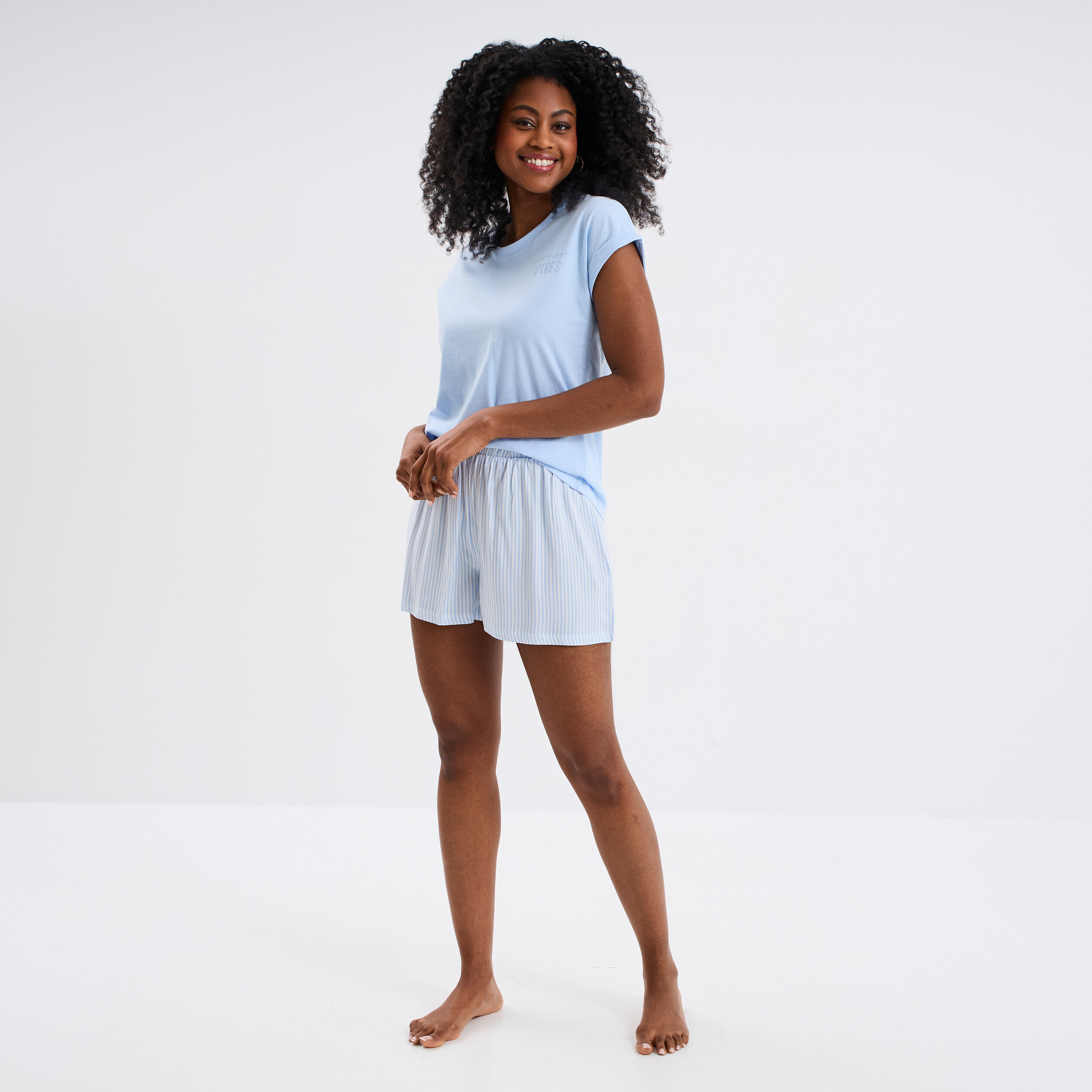 ensemble pyjama short et t shirt bleu femme Ensemble pyjama short et t-shirt bleu femme
