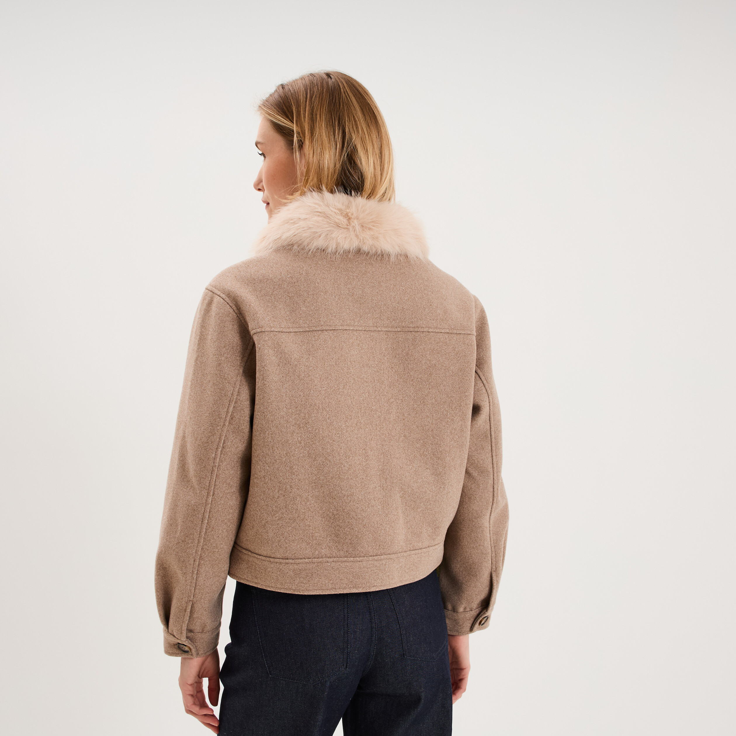 Veste courte col amovible sable femme