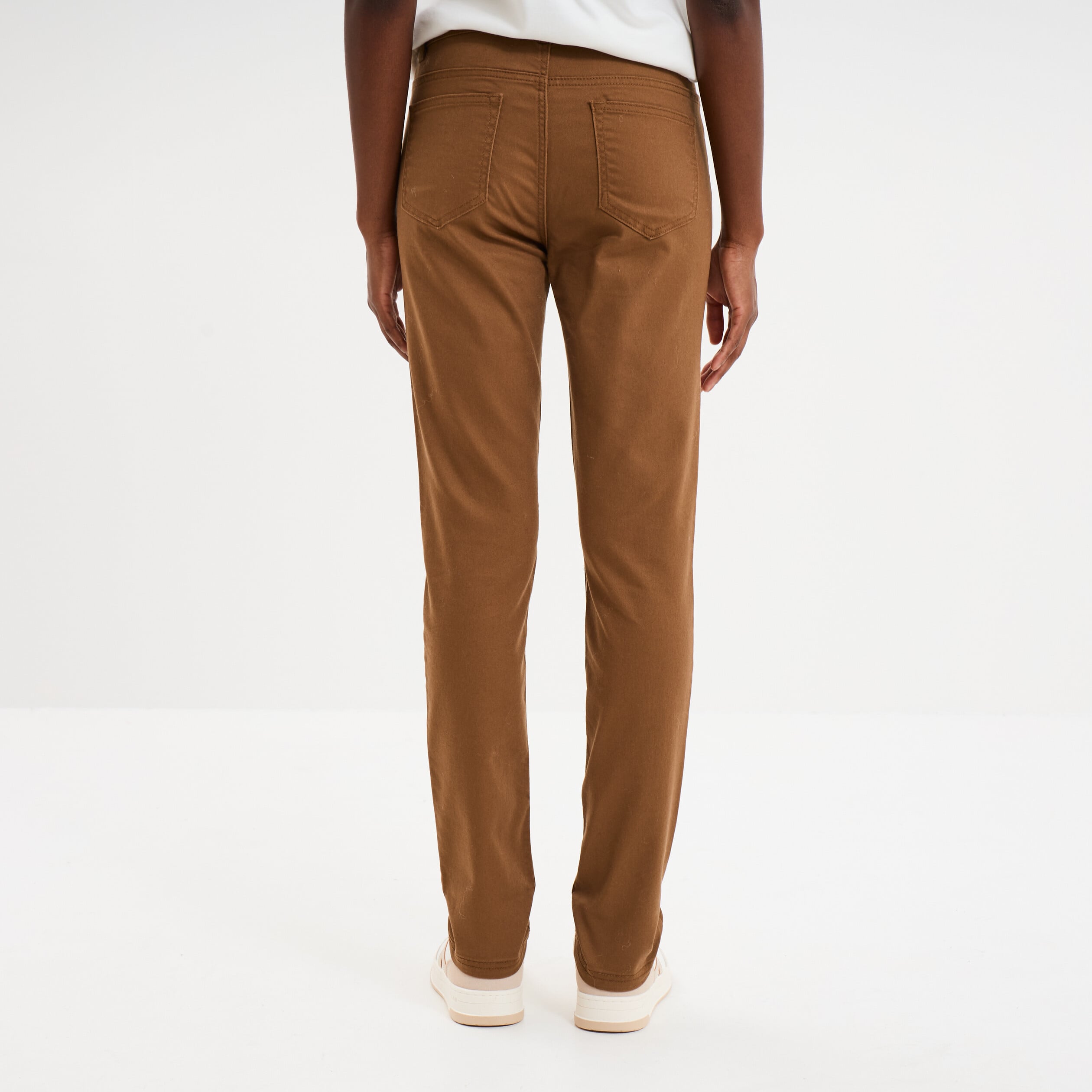 Pantalon slim stretch beige femme