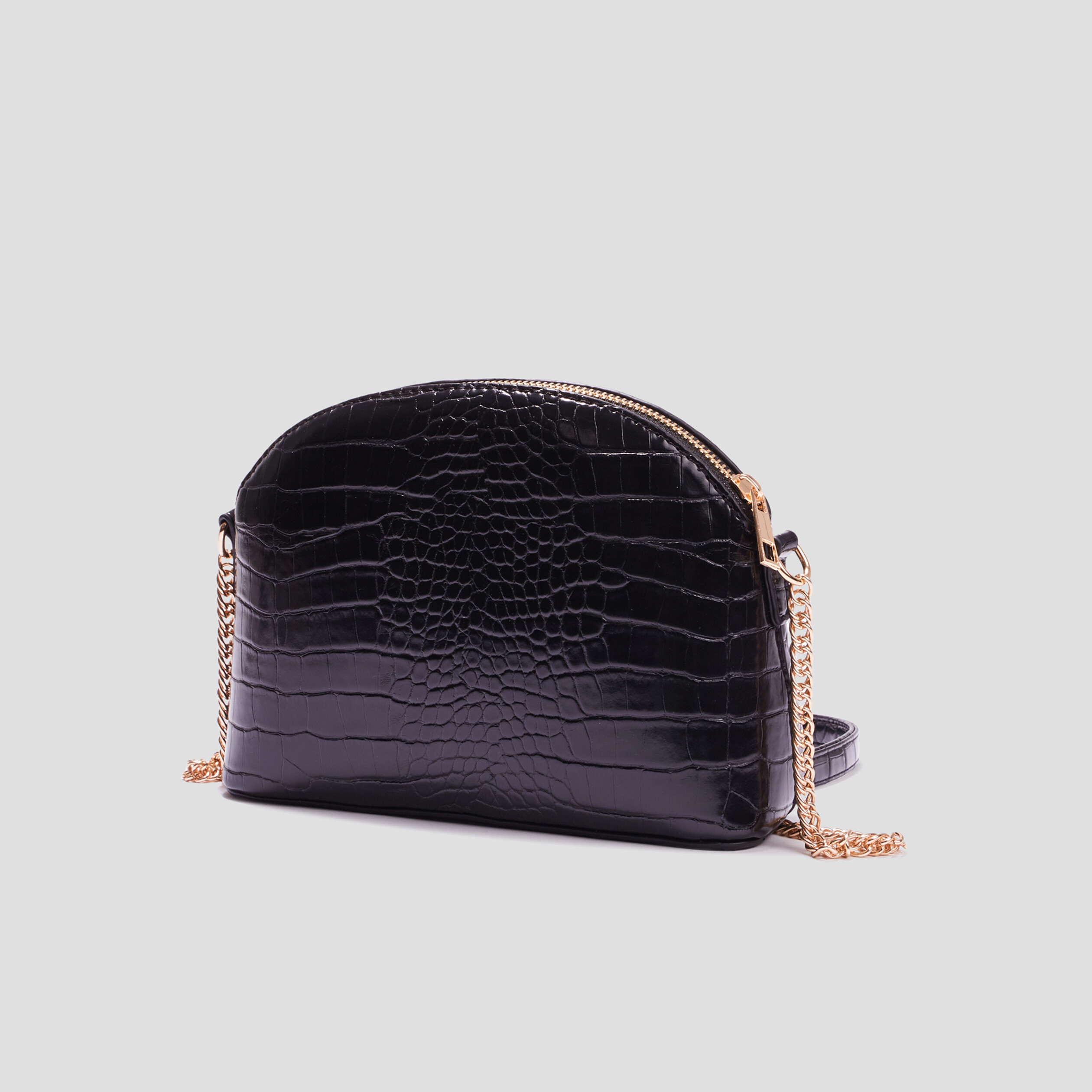 Sac en bandouli&egrave;re vernis effet croco noir femme