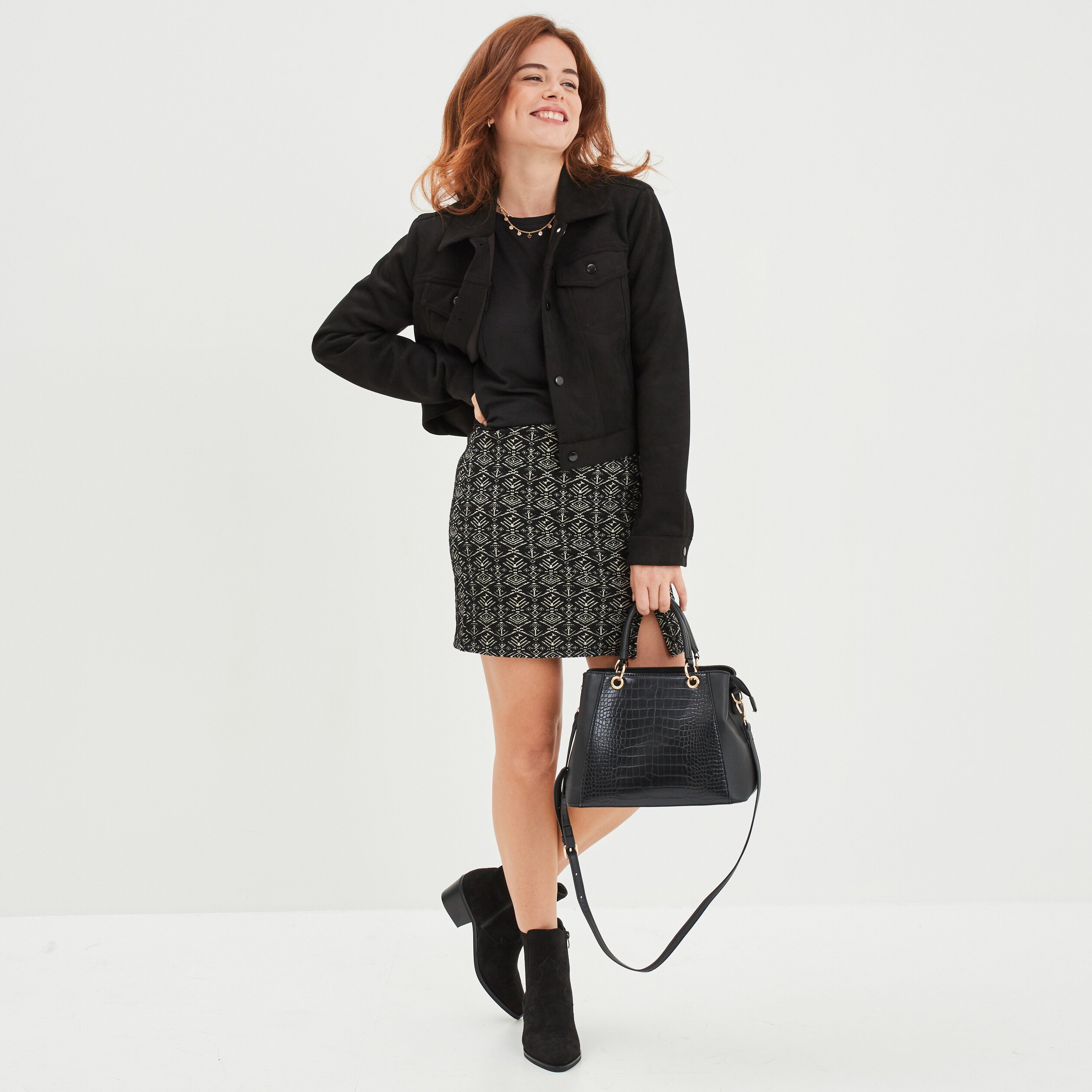 Jupe jacquard courte fendue noir femme
