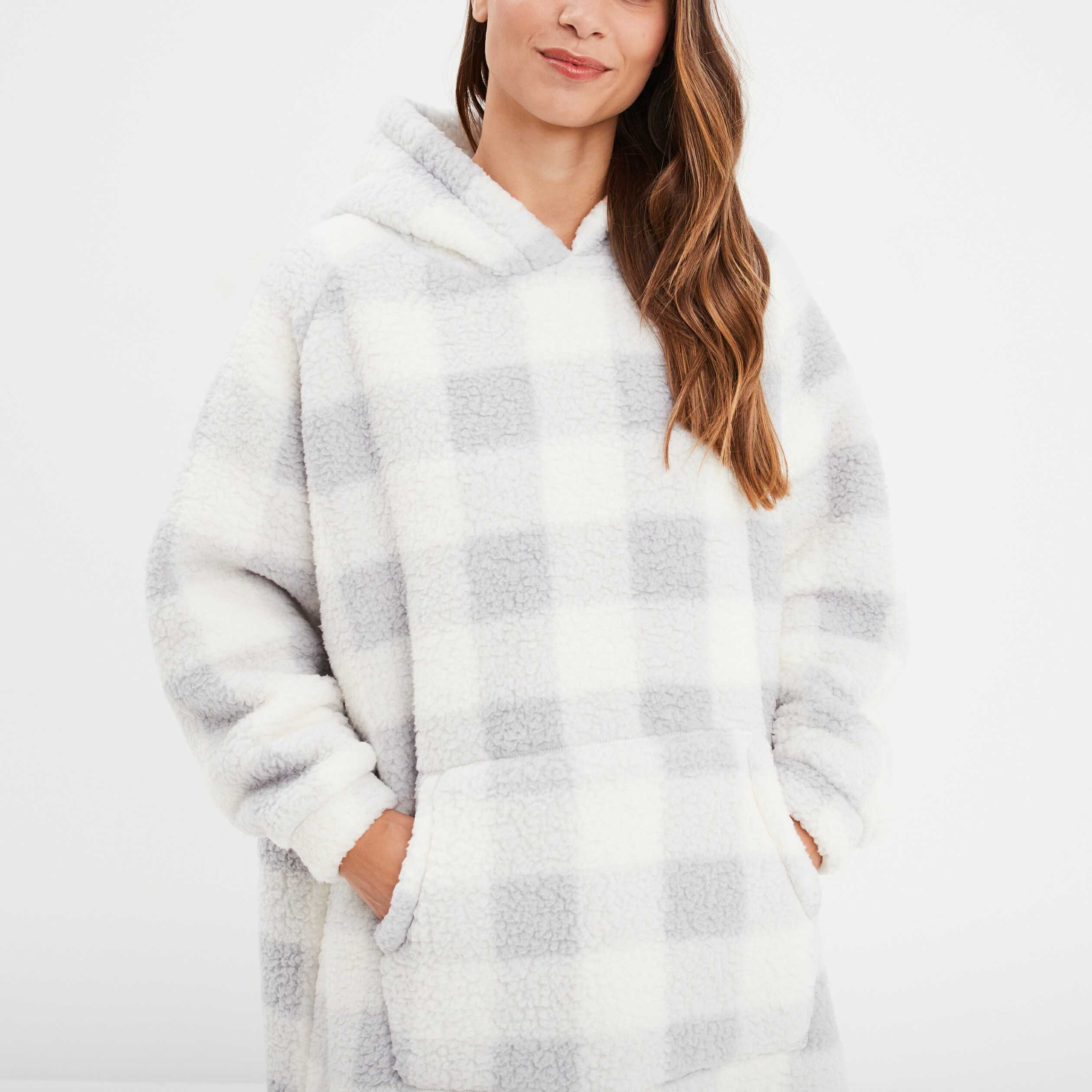 Poncho plaid effet polaire &agrave; capuche ecru femme