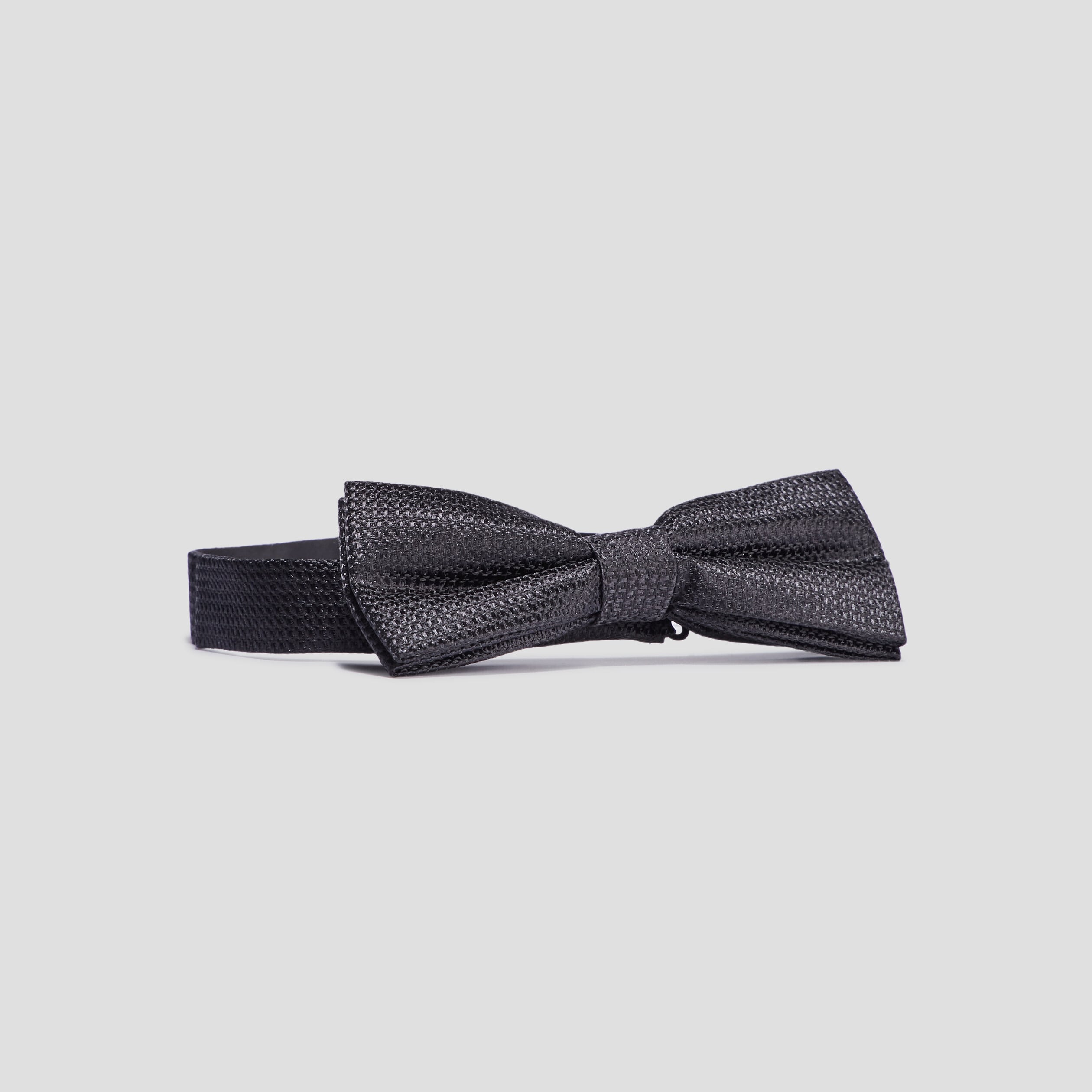 Noeud papillon effet satin noir homme
