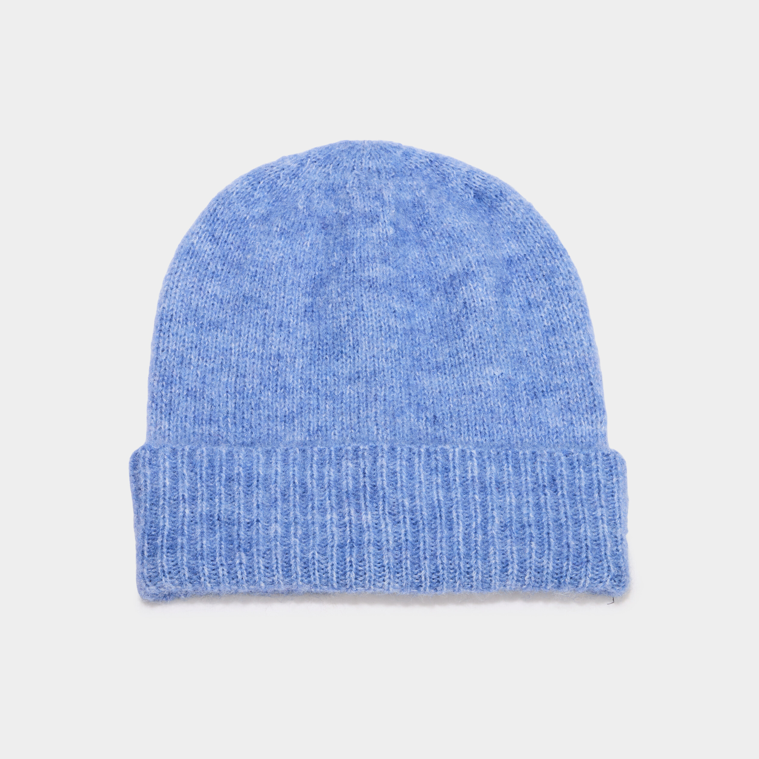 Bonnet maille c&ocirc;tel&eacute;e bleu ciel femme