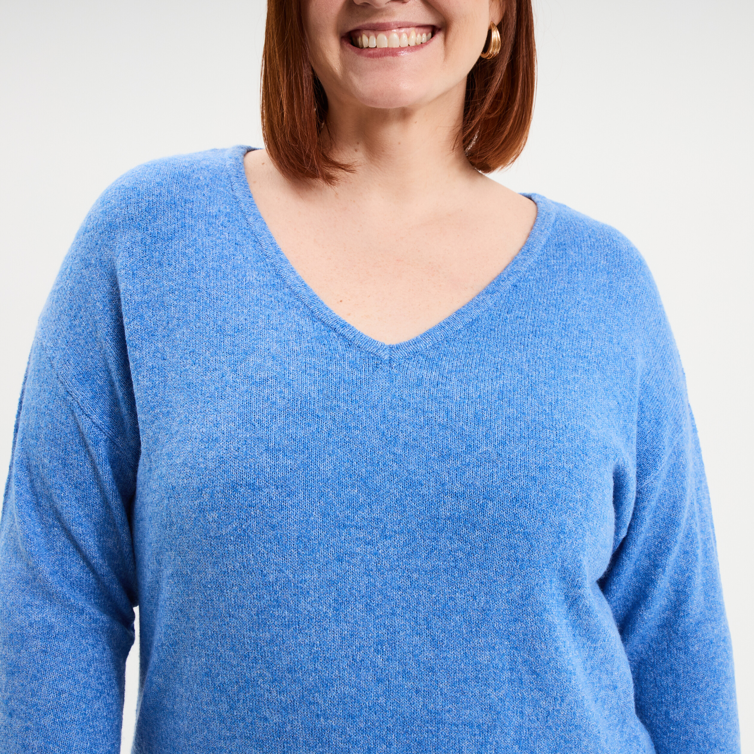 Pull col en V manches longues bleu femme grande taille