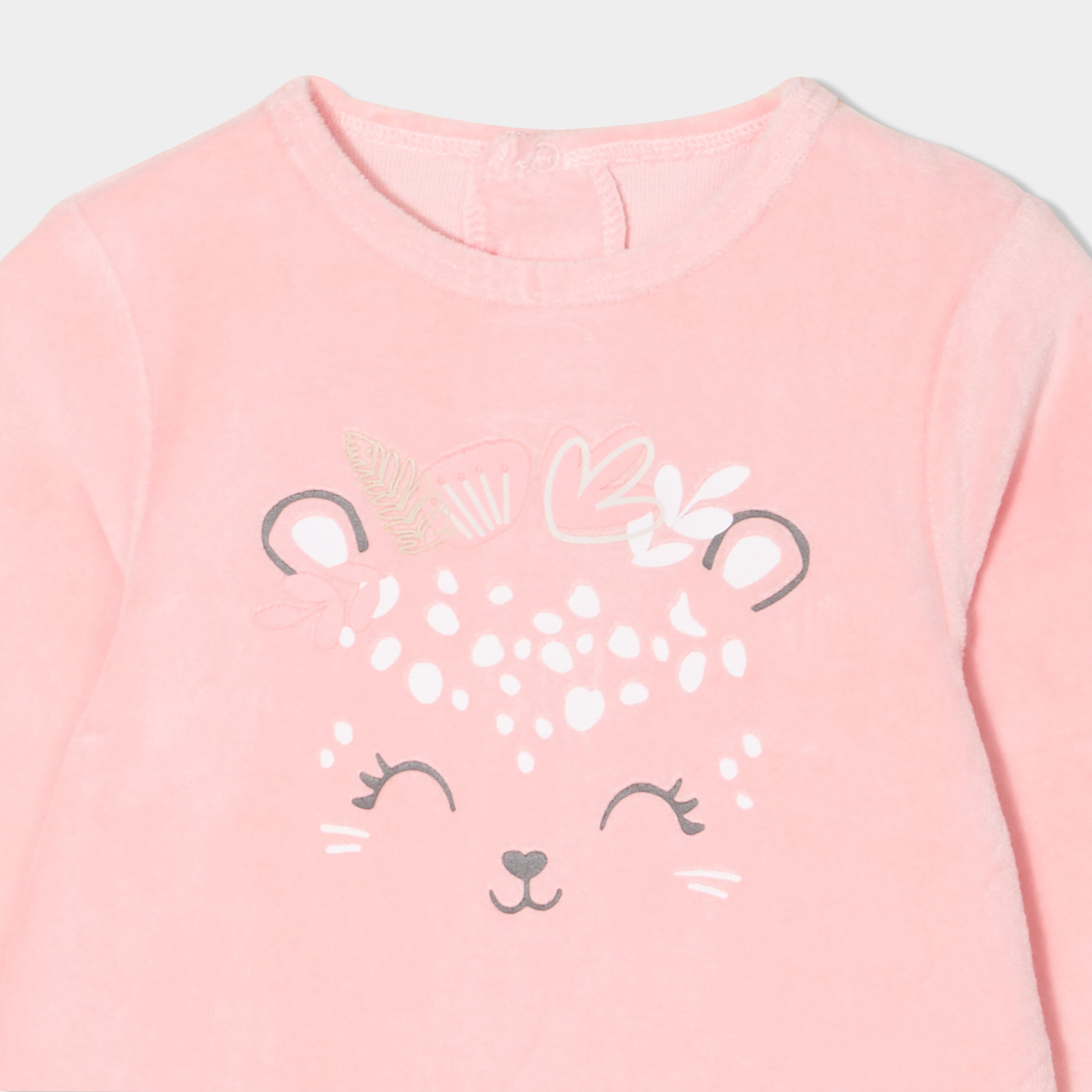 Dors-bien effet velours manches longues rose poudr&eacute;e b&eacute;b&eacute; fille