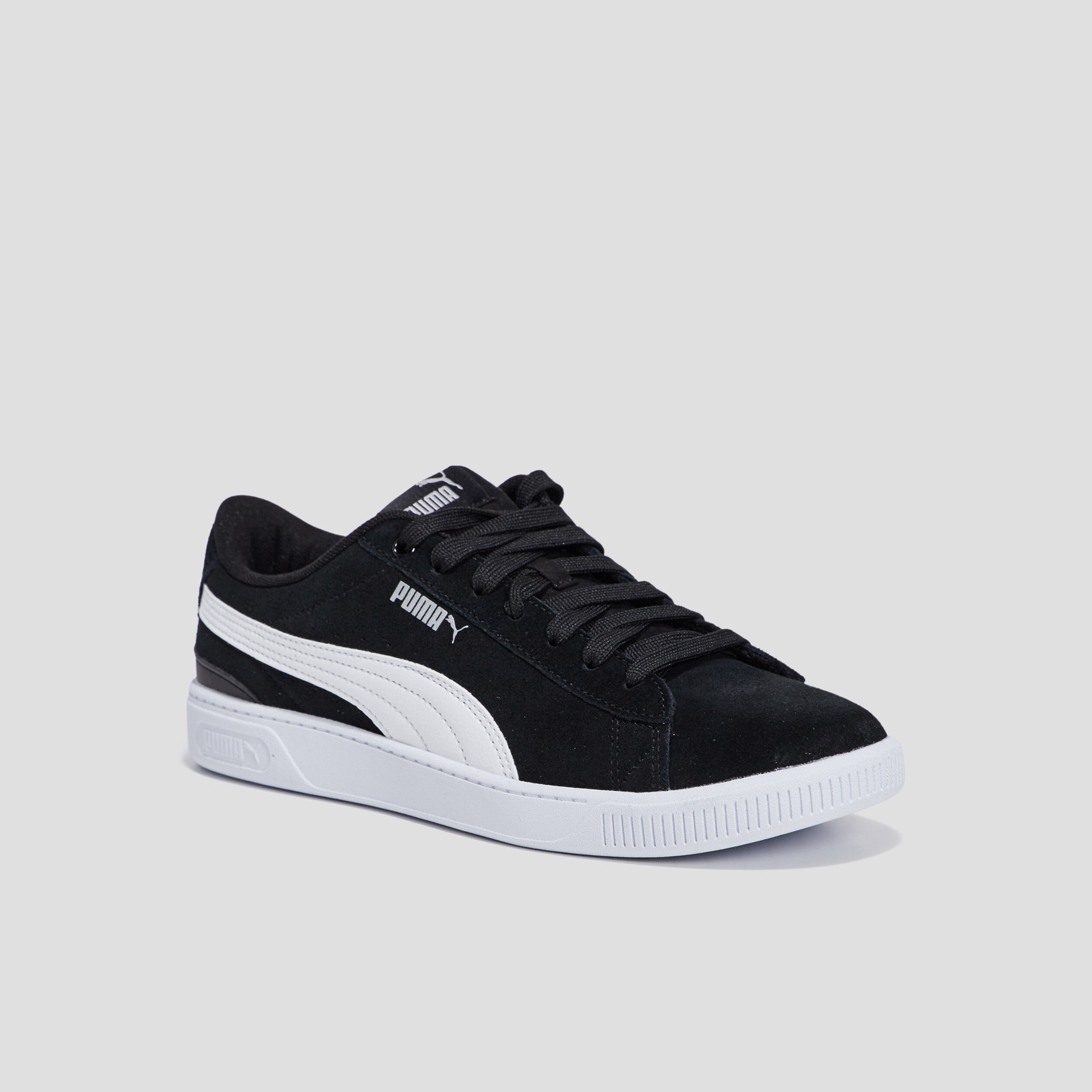 tennis a lacets puma vicky noir femme Tennis à lacets Puma Vicky noir femme