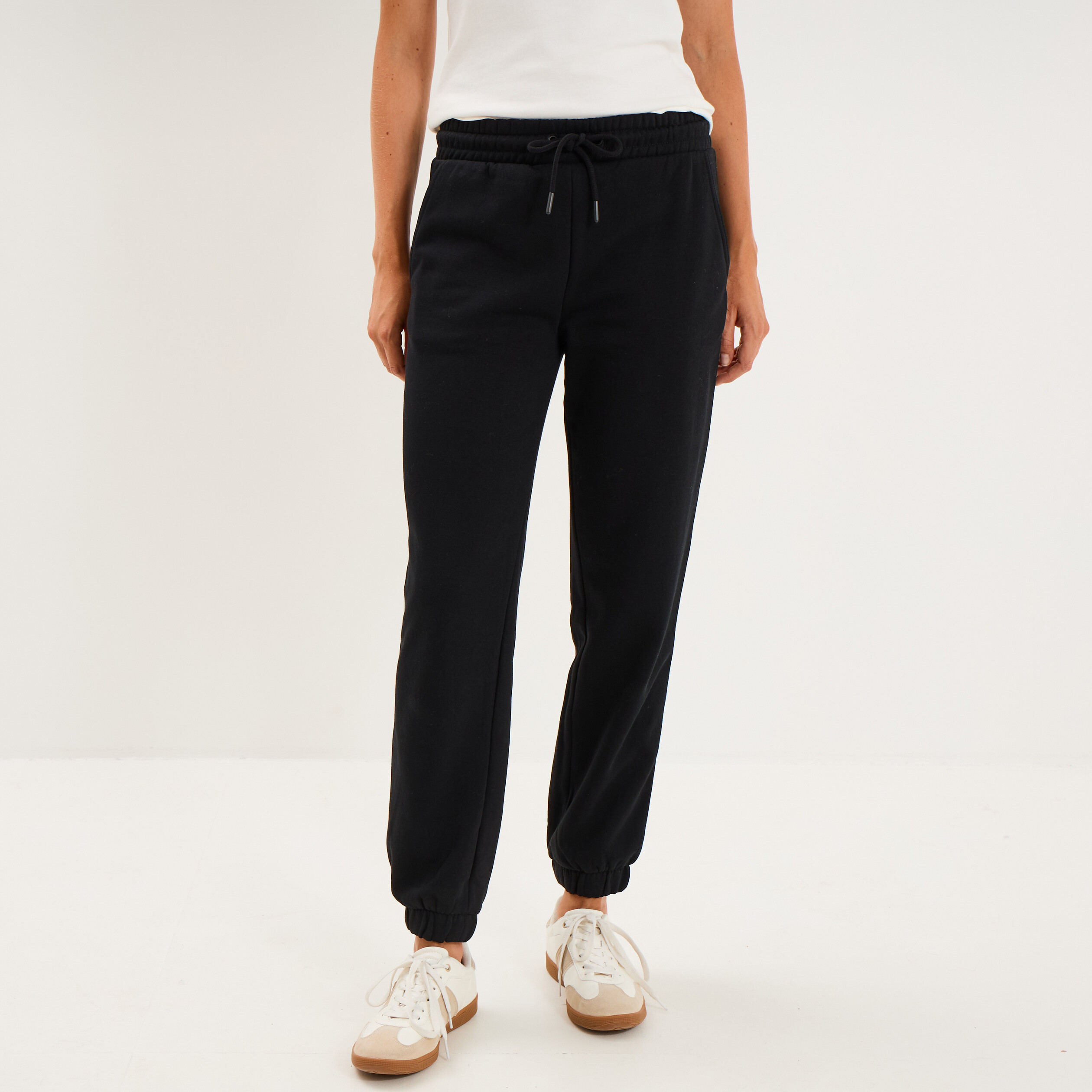 Pantalon de jogging molletonn&eacute; noir femme