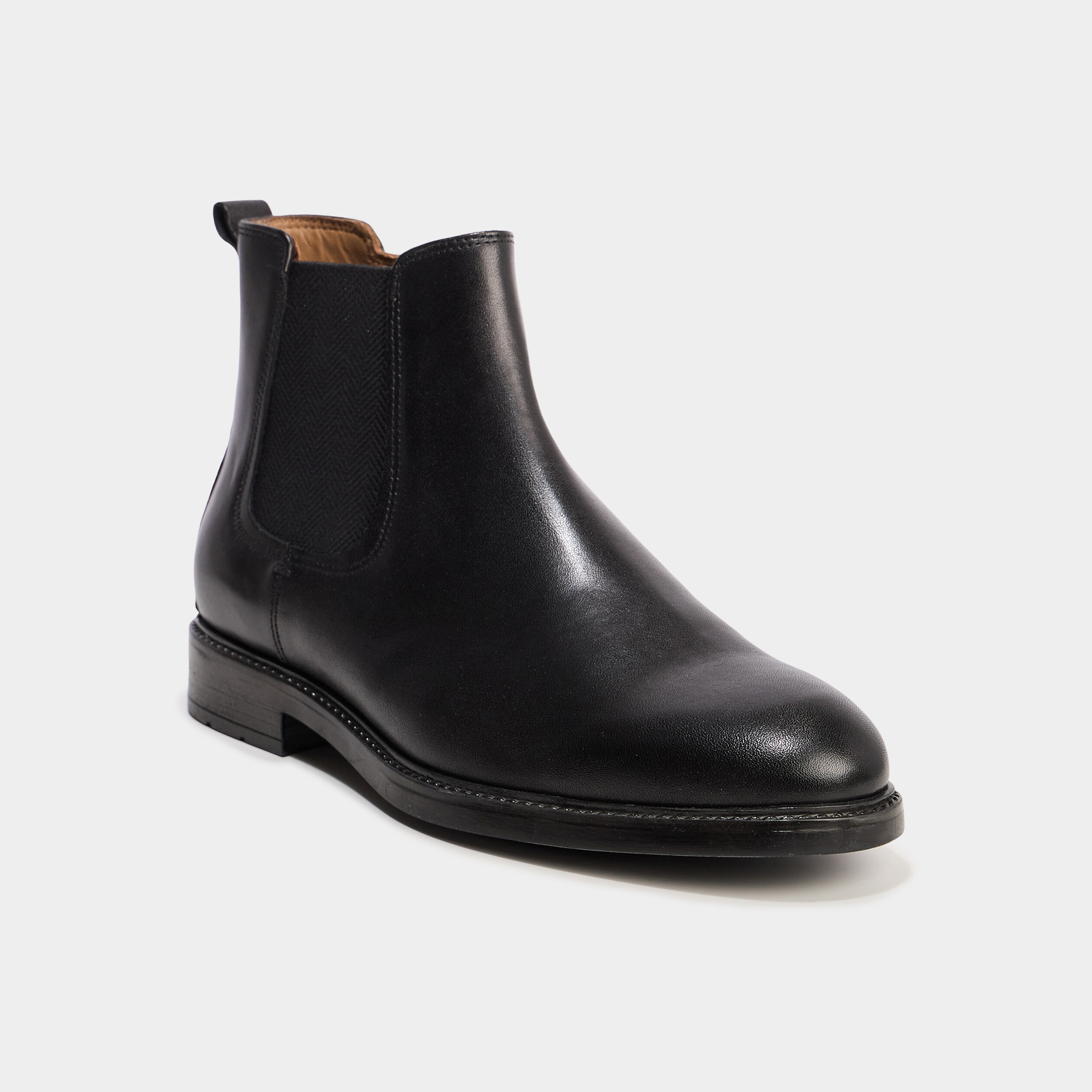 Bottines zipp&eacute;es en cuir noir homme