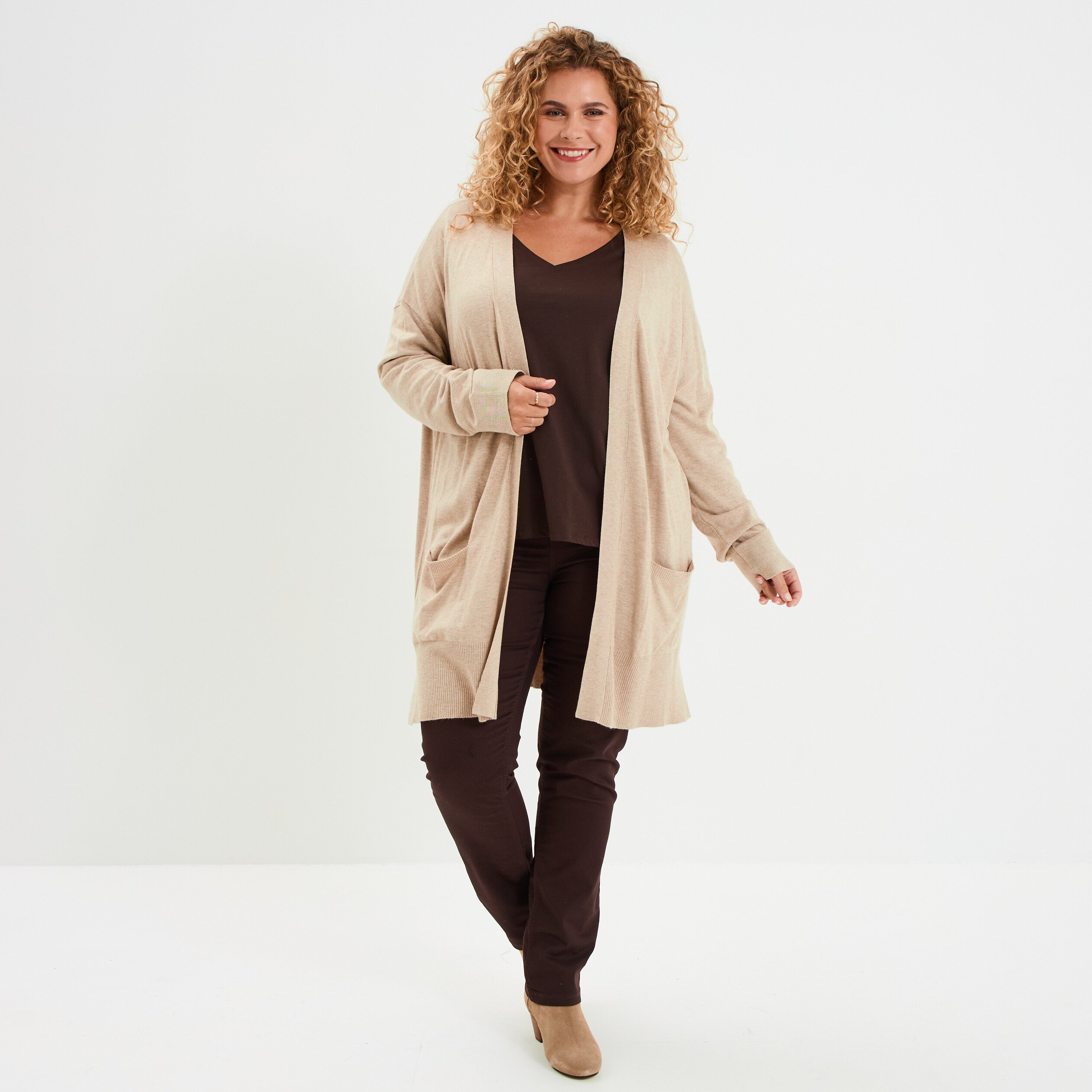 gilet long avec poches beige femmegt Gilet long avec poches beige femme grande taille