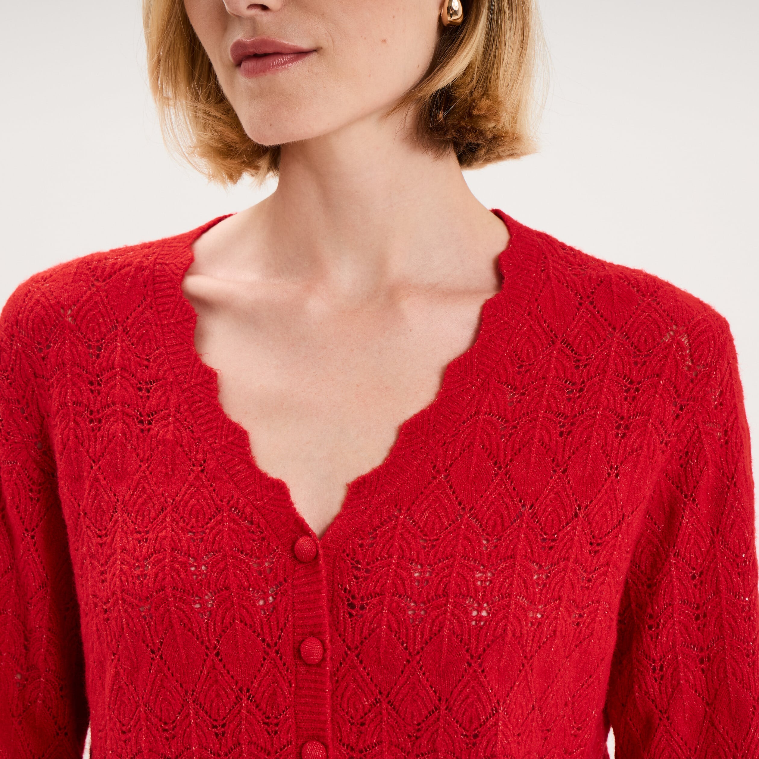 Gilet ajour&eacute; col V manches longues rouge femme