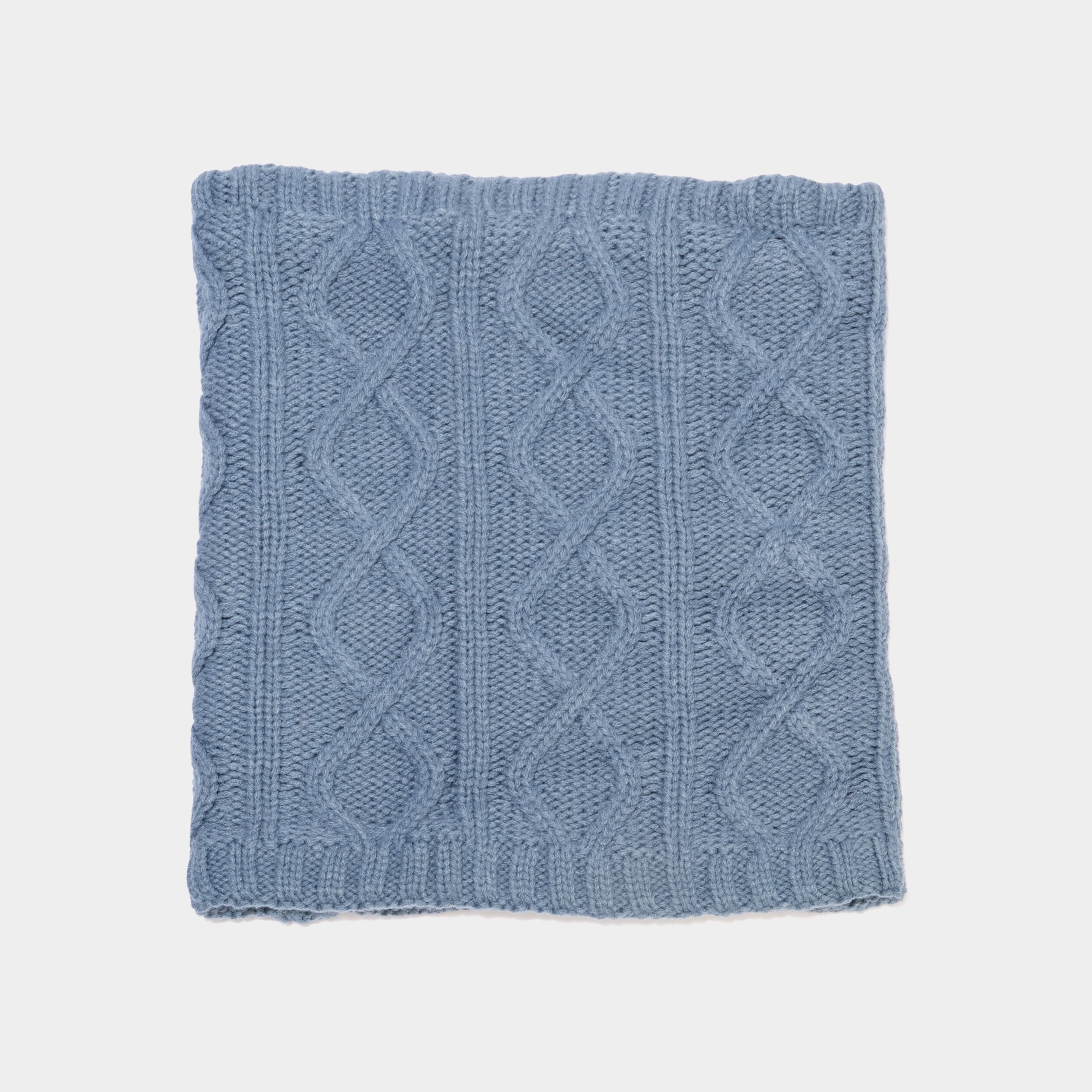 Tour de cou &agrave; torsades doubl&eacute; bleu homme