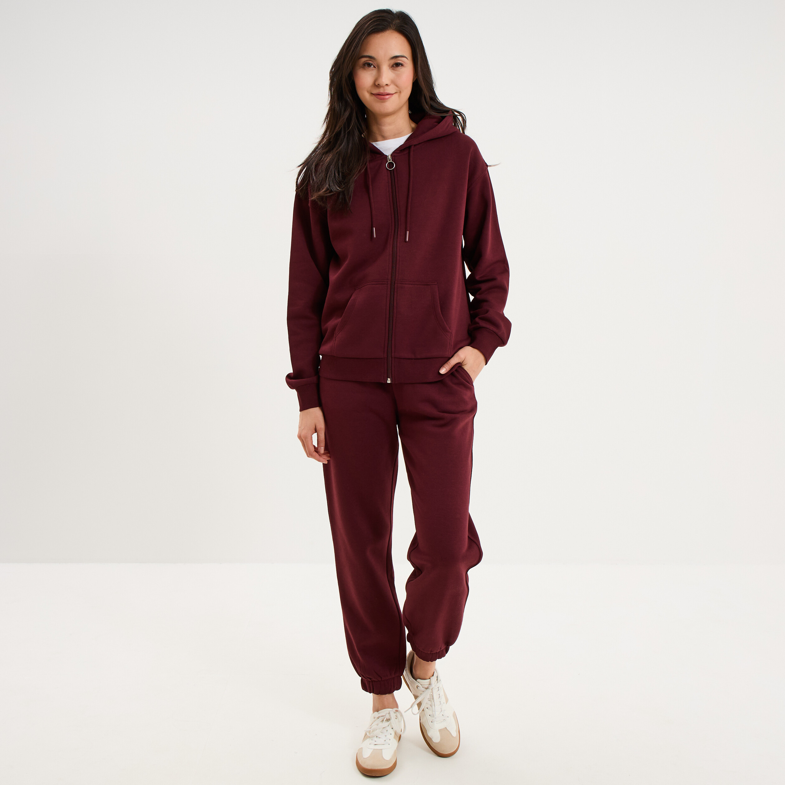 Sweat zipp&eacute; &agrave; capuche violet fonc&eacute; femme