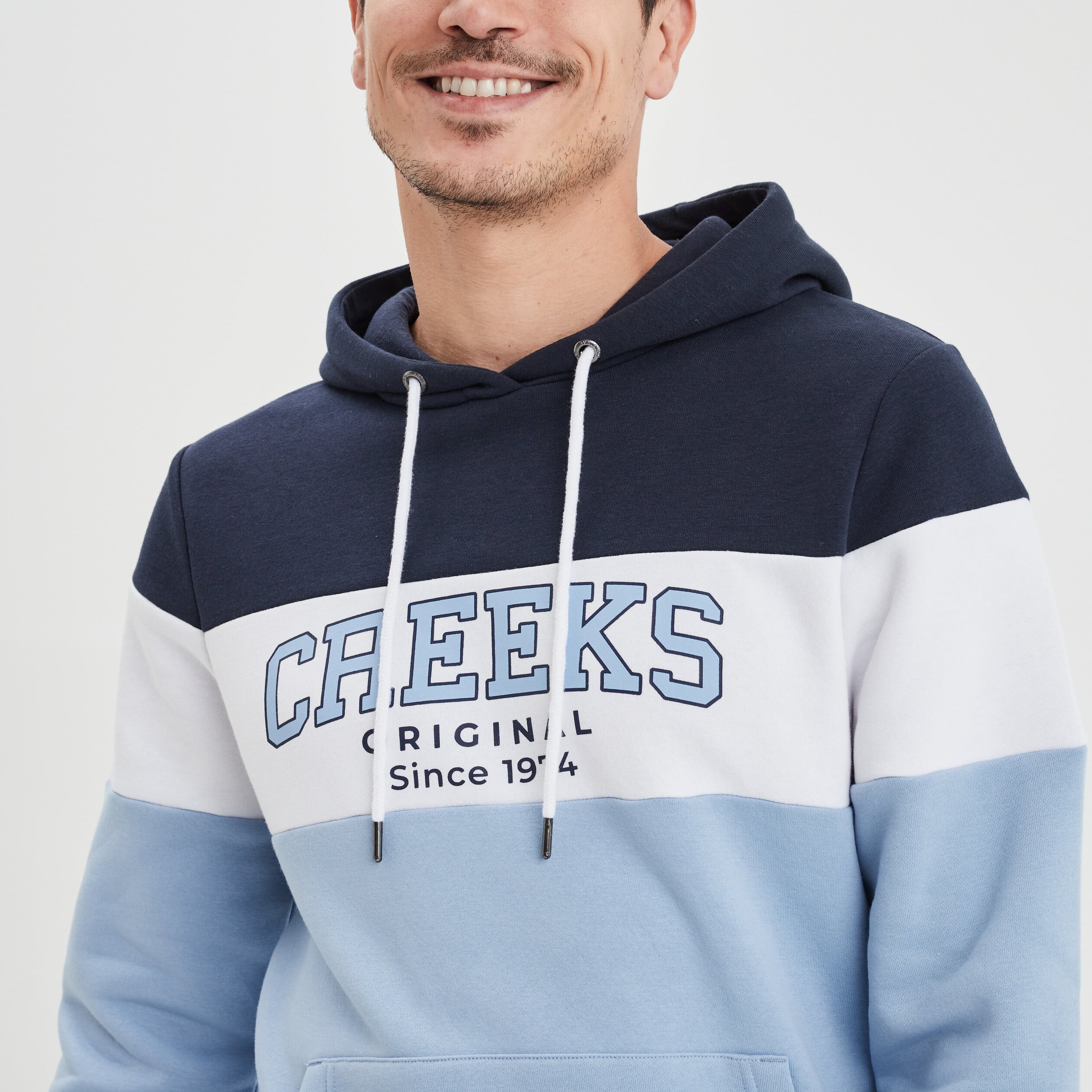 Sweat &agrave; capuche hoodie molleton Creeks bleu ciel homme