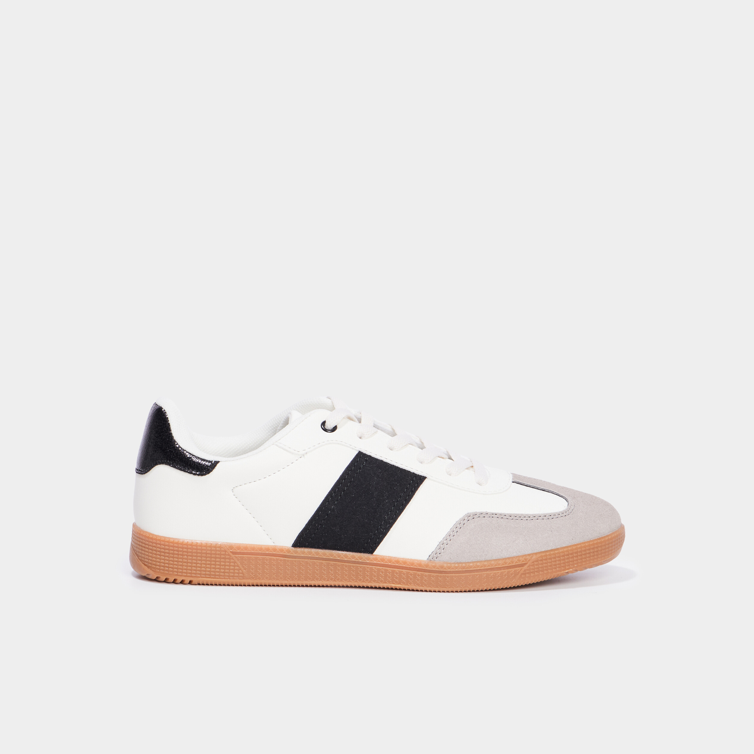 tennis basses a lacets creeks noir femme Tennis basses à lacets Creeks noir femme