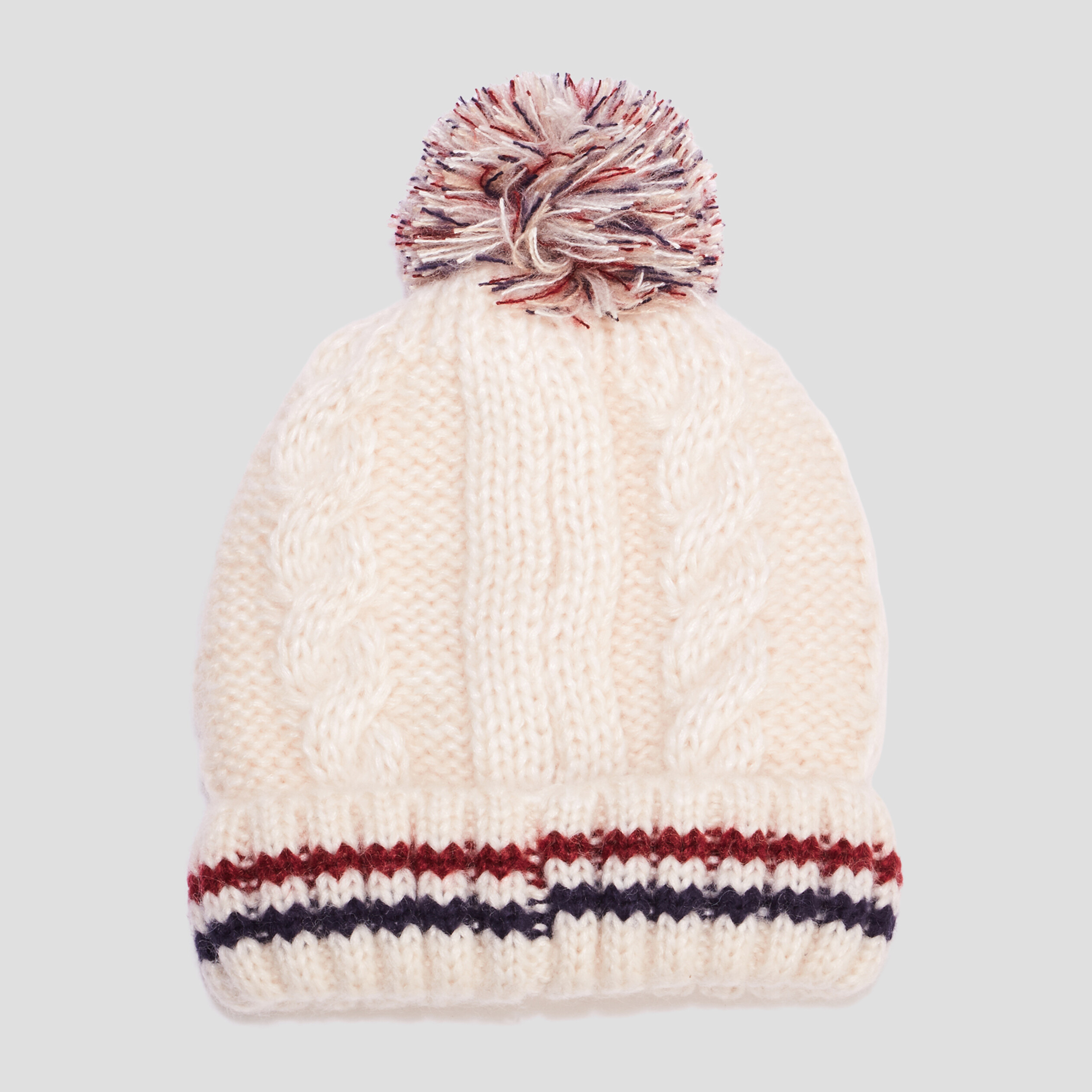 bonnet tricote avec pompon et torsades sable garcon Bonnet tricoté avec pompon et torsades sable garçon
