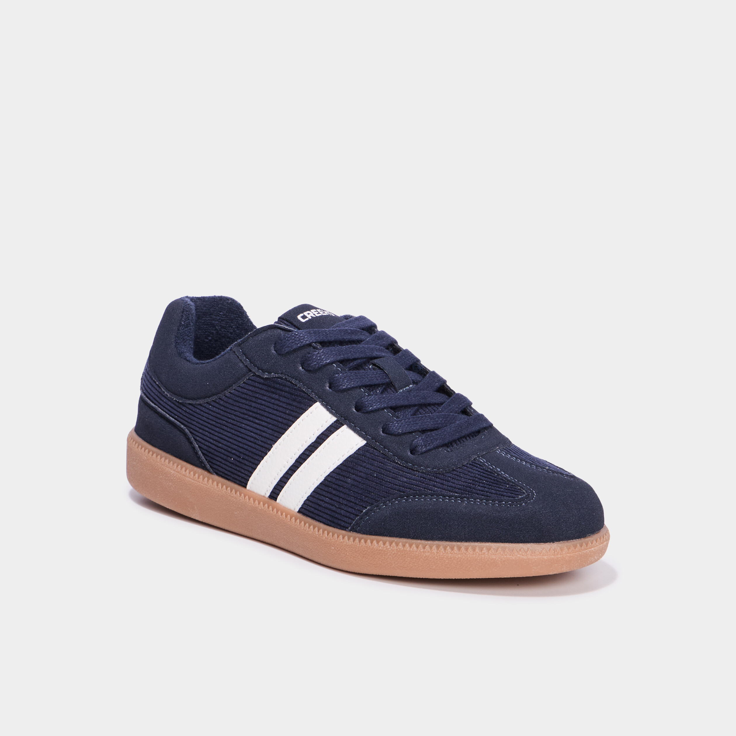 tennis basses plates a lacets bleu marine femme Tennis basses plates à lacets bleu marine femme