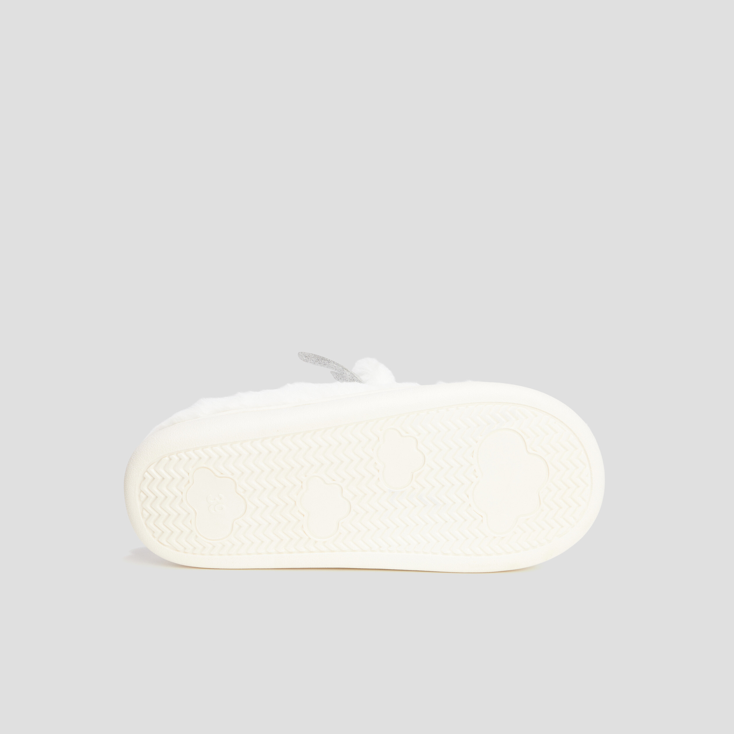 Fausse deals yeezy blanche