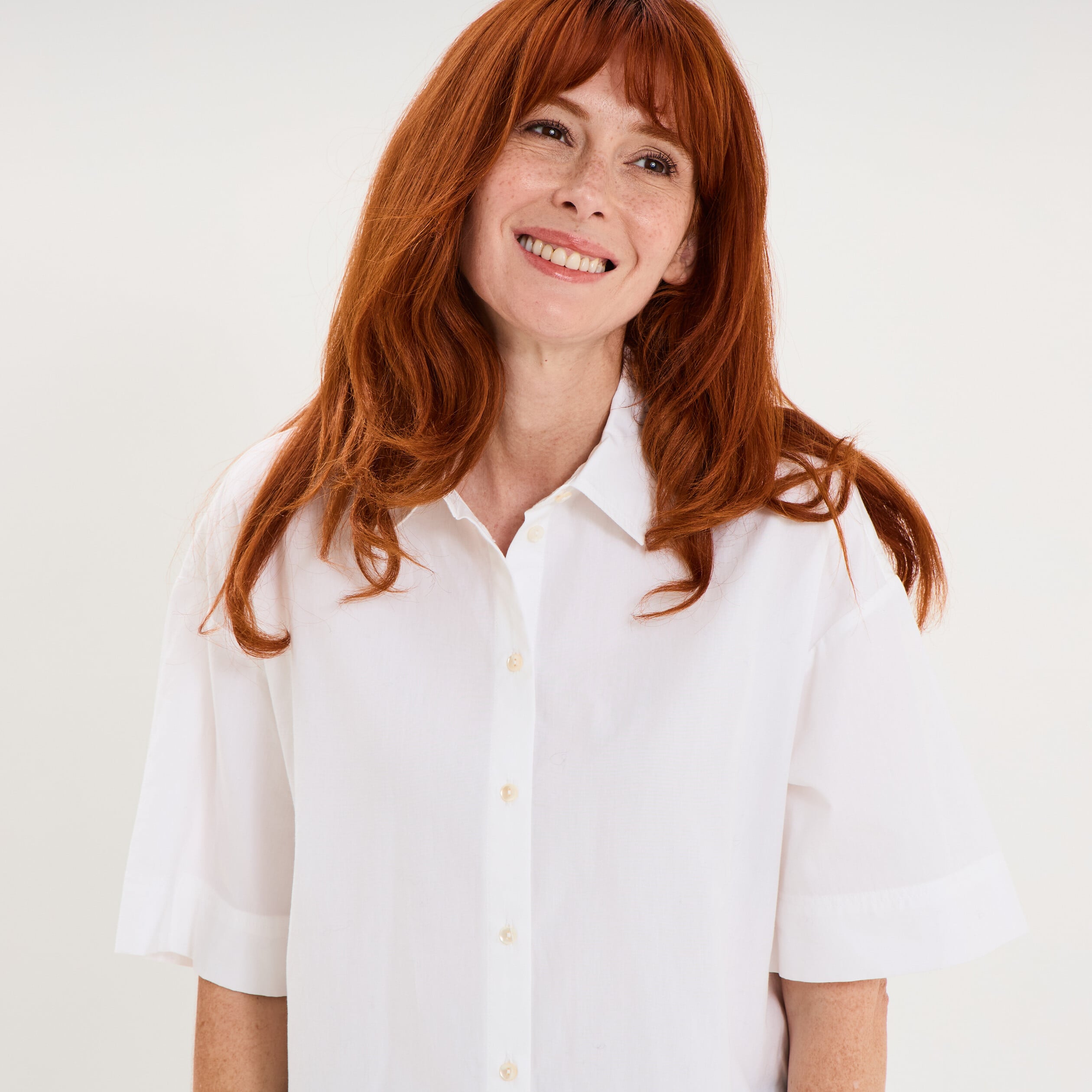 Chemise boxy manches coude boutonn&eacute;e blanc femme