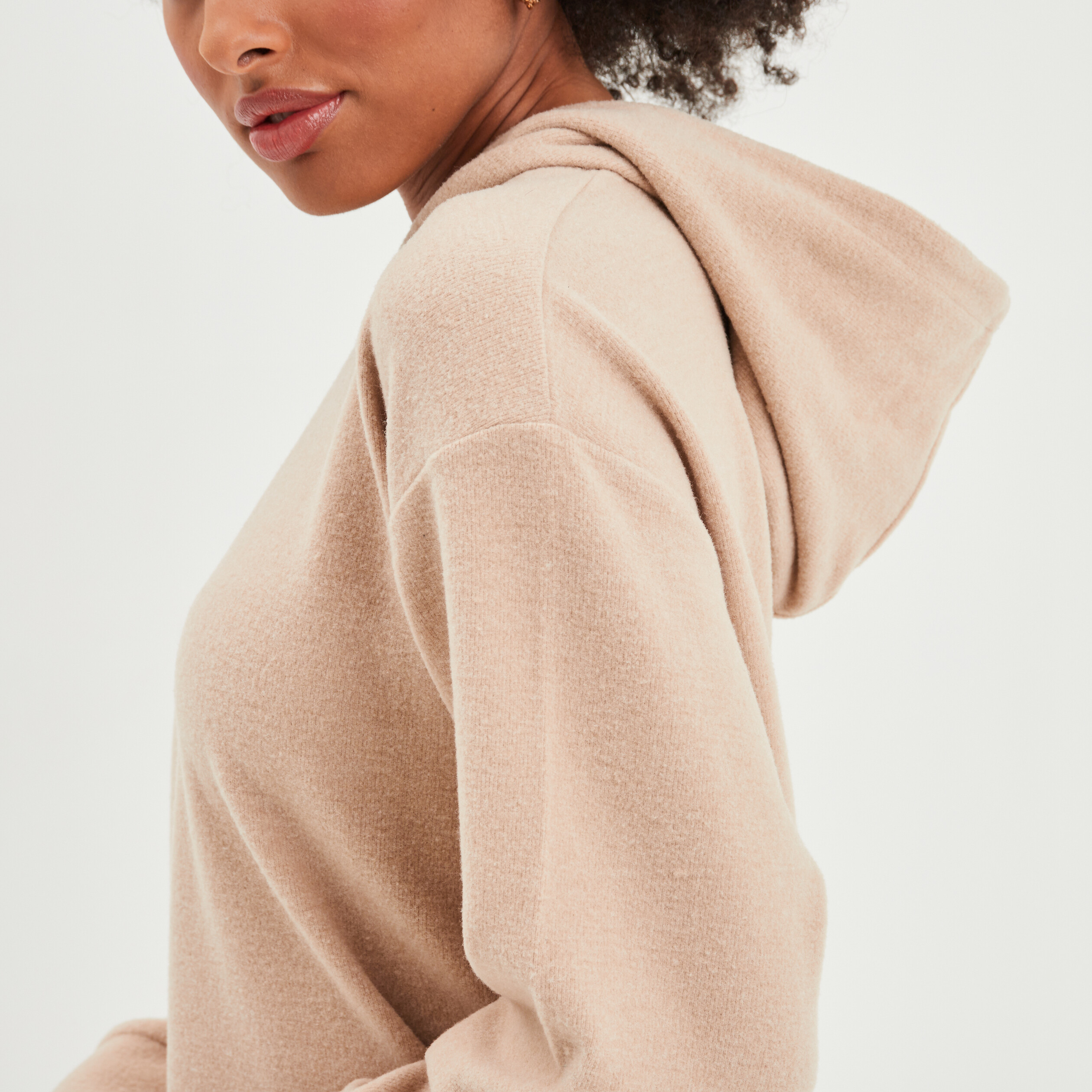 T-shirt à capuche manches longues beige femme