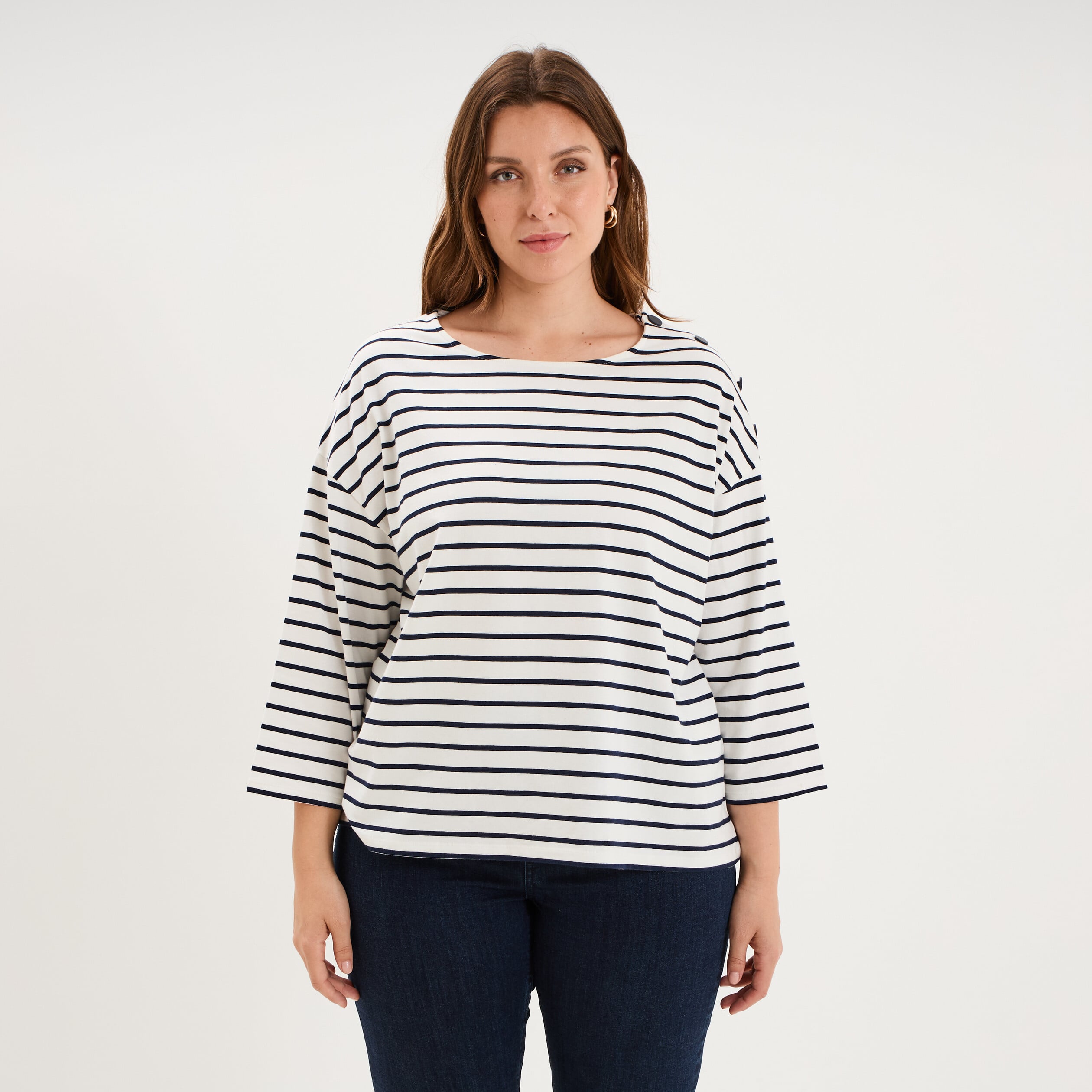 T-shirt manches 3/4 boutons &eacute;paules ecru femme grande taille