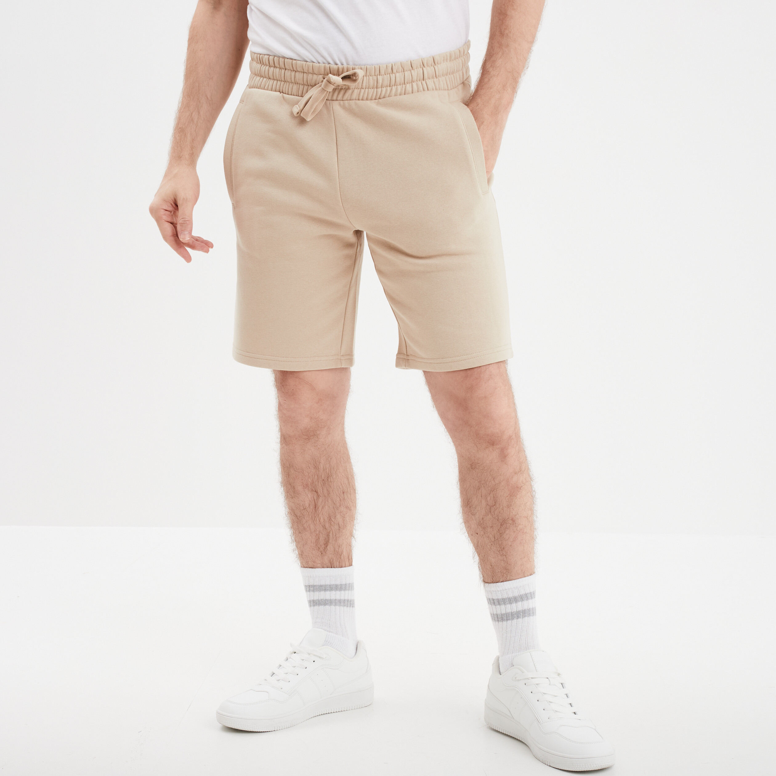 short jogging molletonne droit beige homme Short jogging molletonné droit beige homme