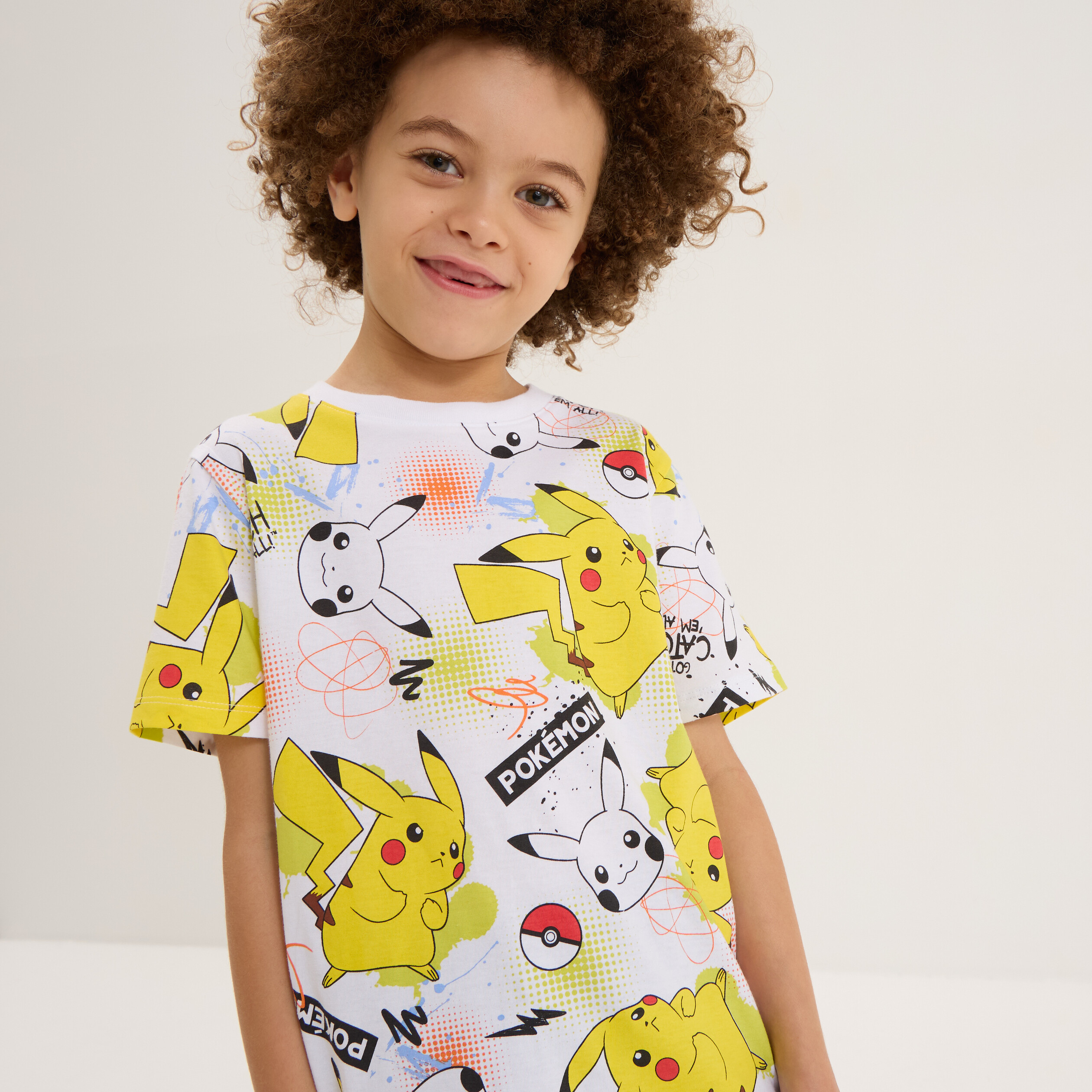 t shirt manches courtes pokemon pikachu blanc garcon T-shirt manches courtes Pokémon Pikachu blanc garçon