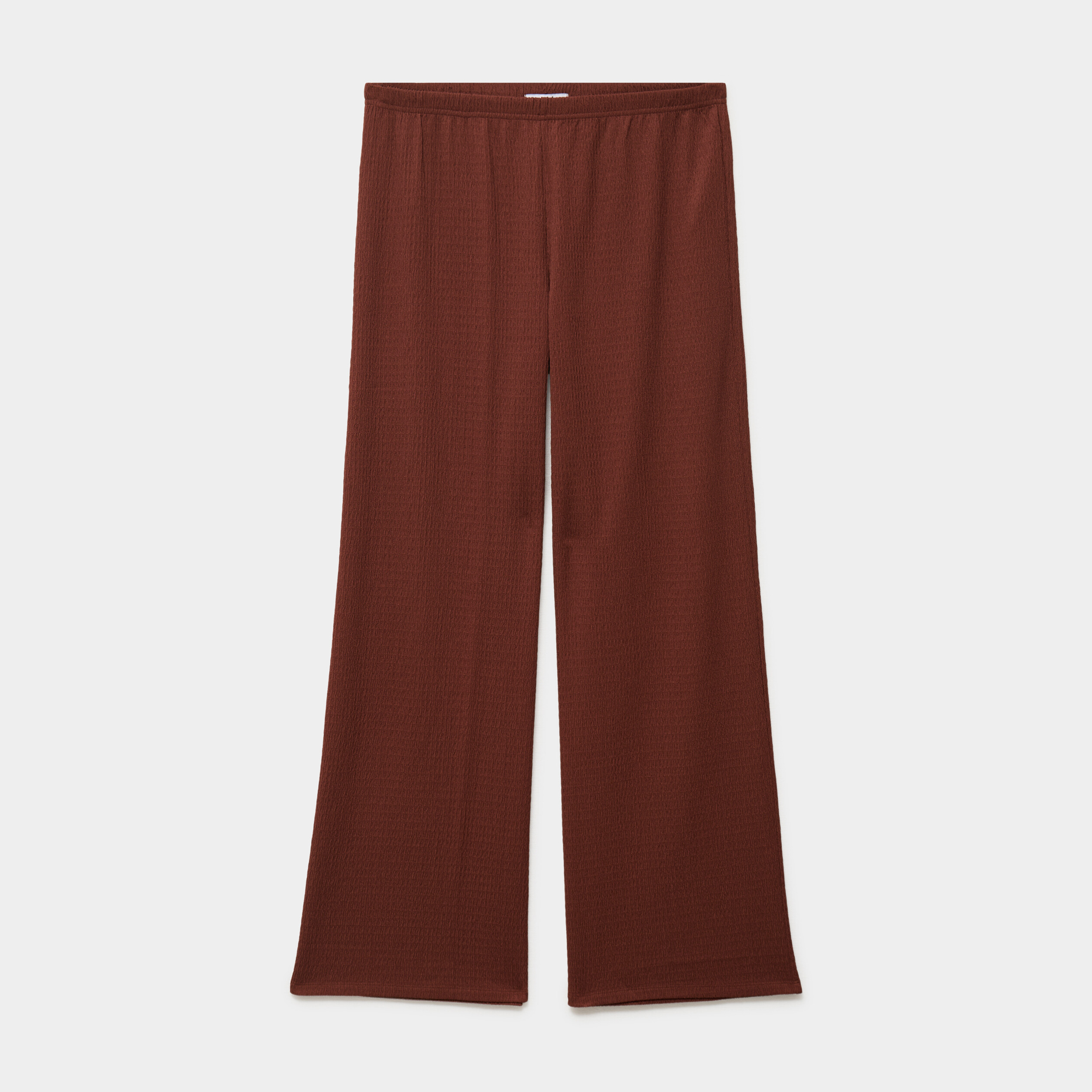Pantalon effet gaufr&eacute; fluide bordeaux femme