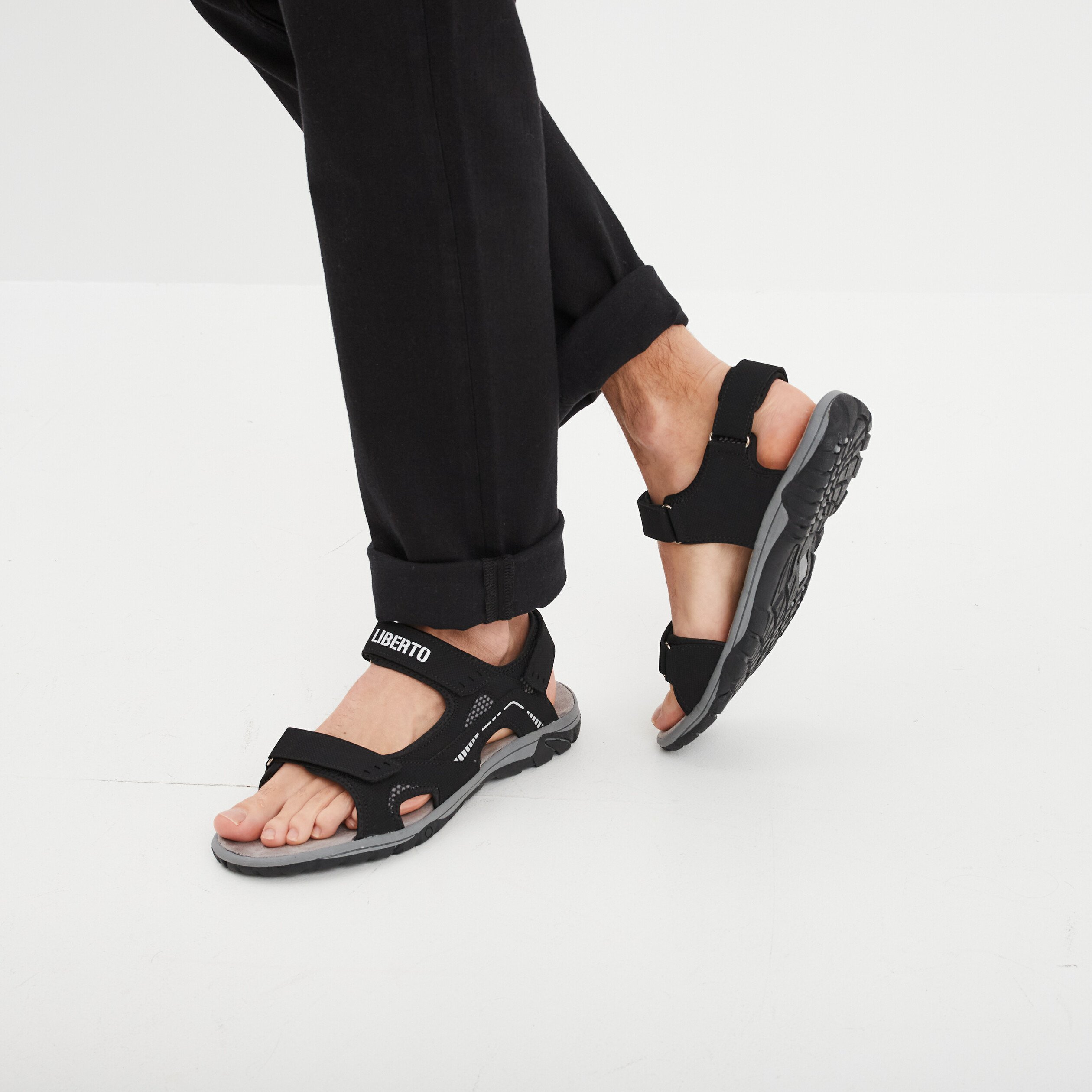 sandales a scratchs noir homme Sandales à scratchs noir homme