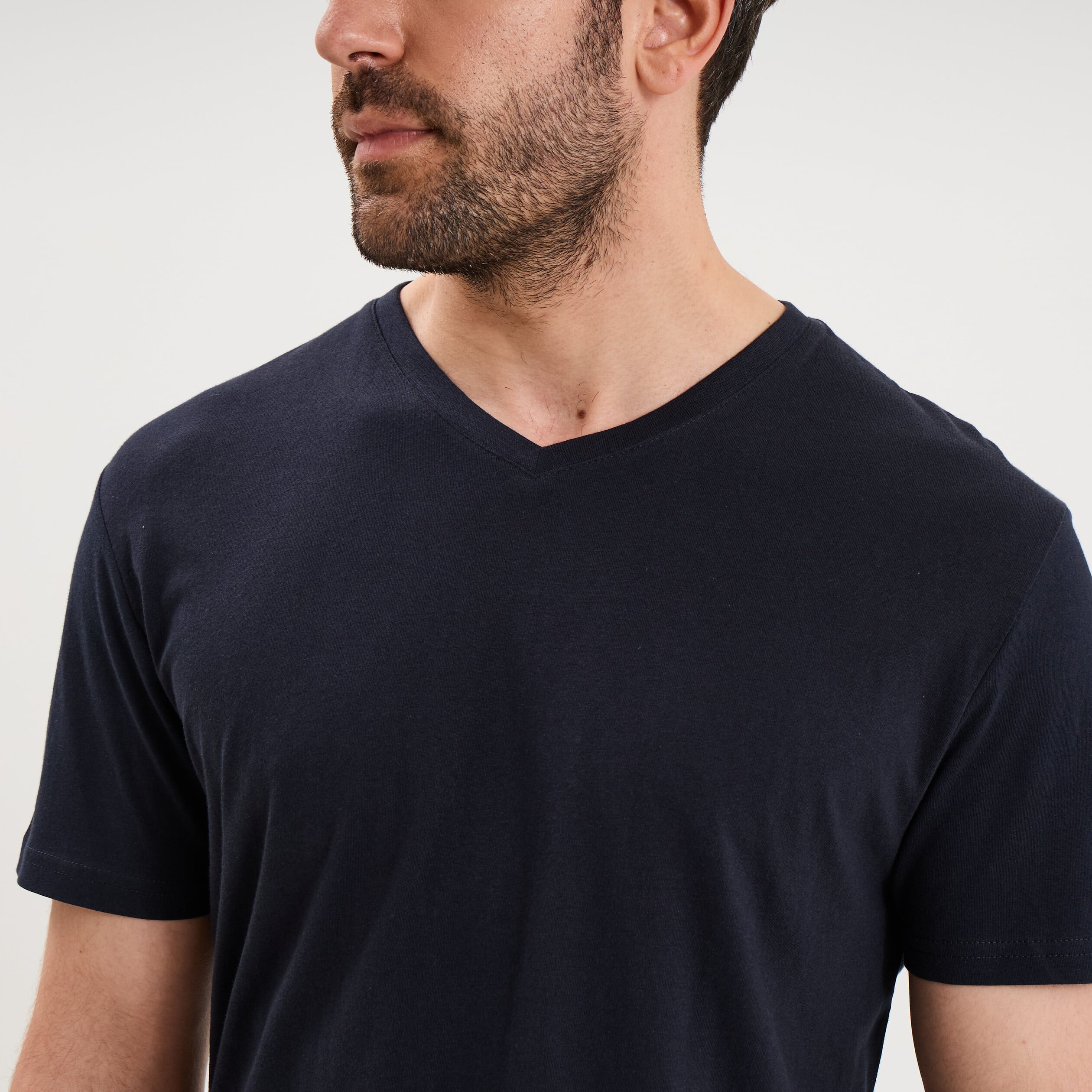 T-shirt manches courtes coton col V bleu marine homme